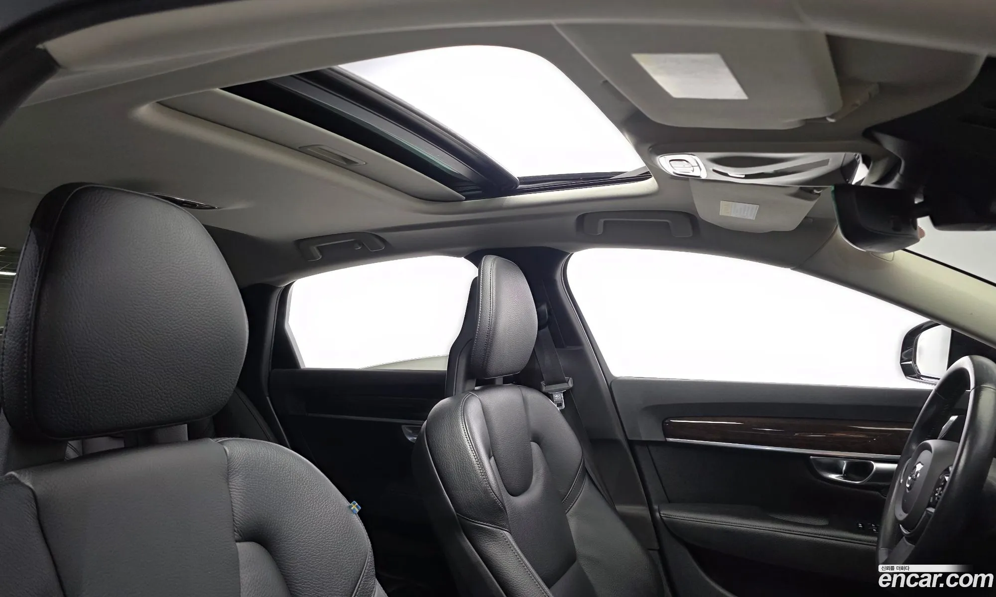 Volvo S90 2017 YV1PS102DH1011212 — 19