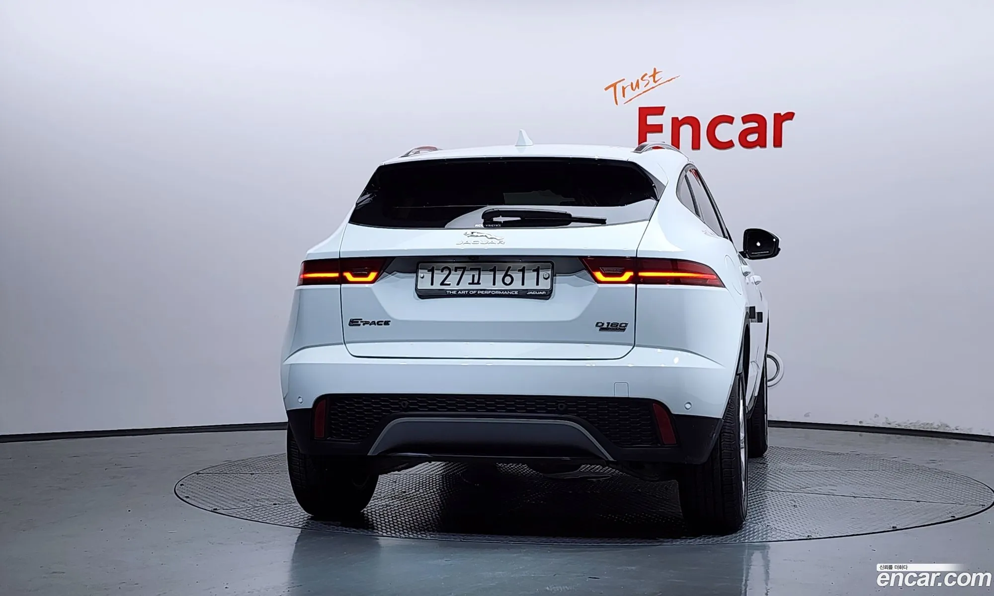 Jaguar E-Pace 2019 SADFA2BN2K1Z73815 — 13