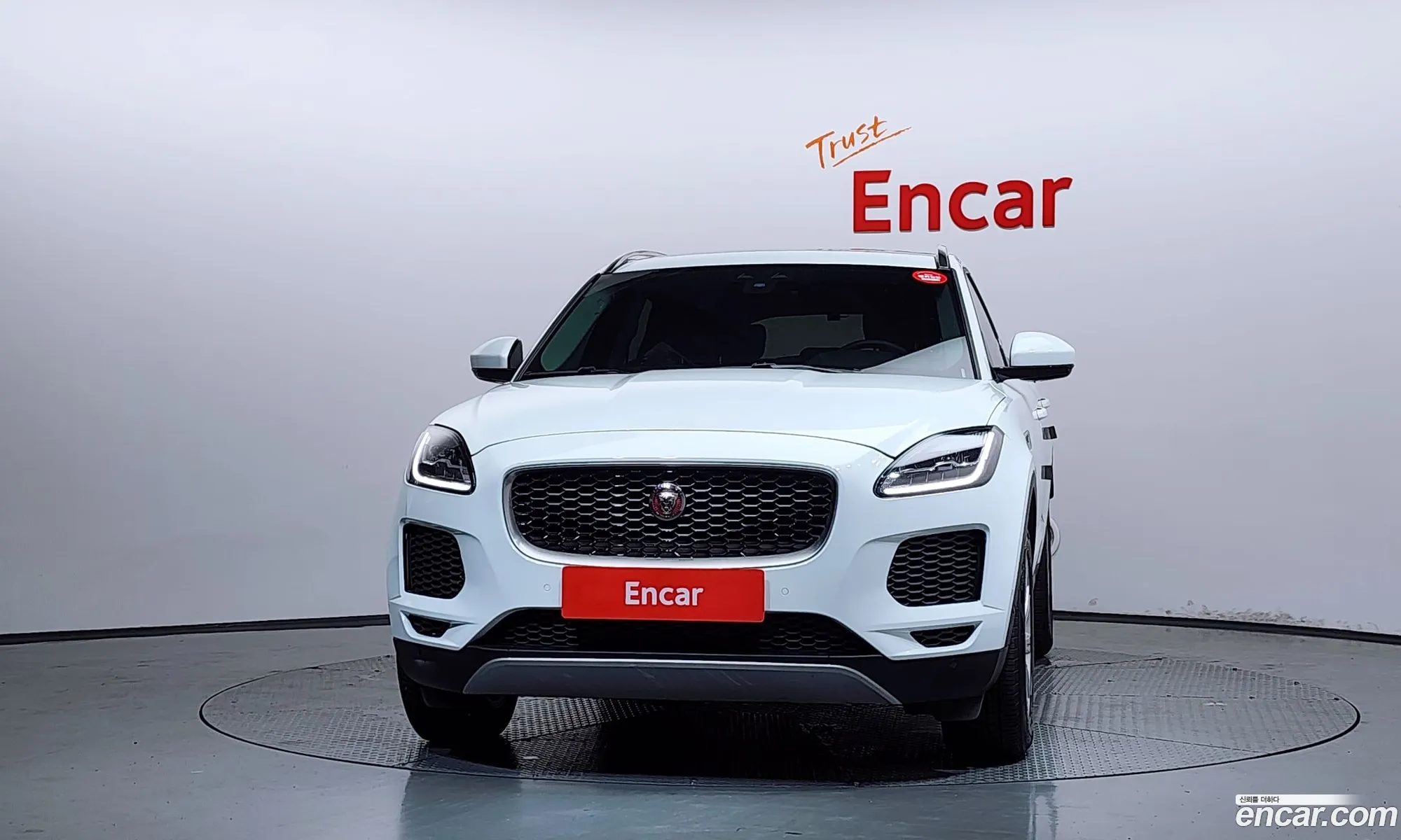 Jaguar E-Pace 2019 SADFA2BN2K1Z73815 — 29