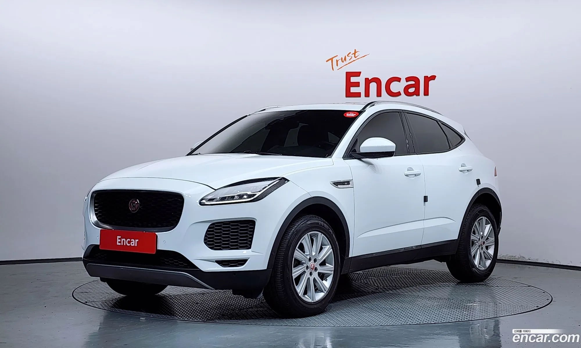 Jaguar E-Pace 2019 SADFA2BN2K1Z73815 — 30