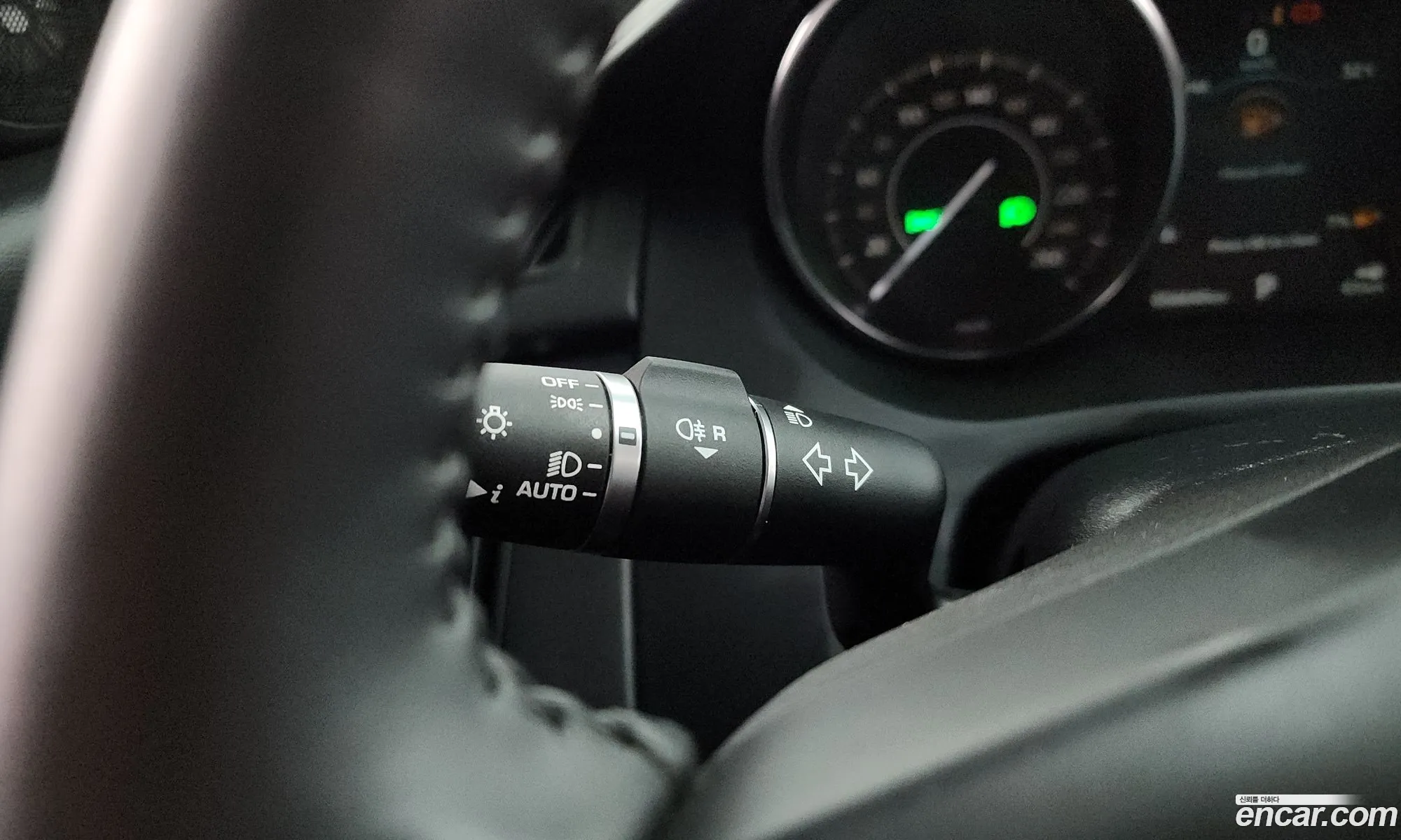 Jaguar E-Pace 2019 SADFA2BN2K1Z73815 — 6
