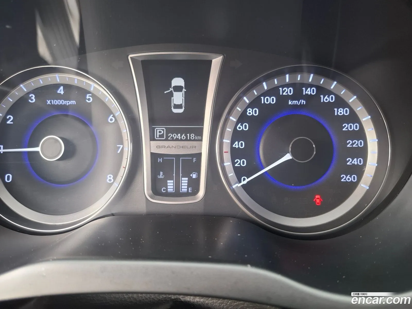 Hyundai Grandeur HG 2014 — 12