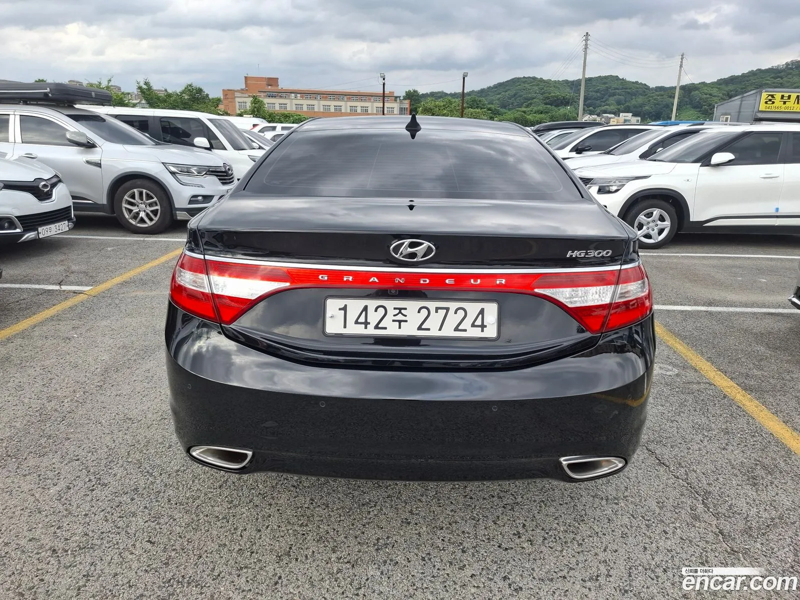 Hyundai Grandeur HG 2014 — 17