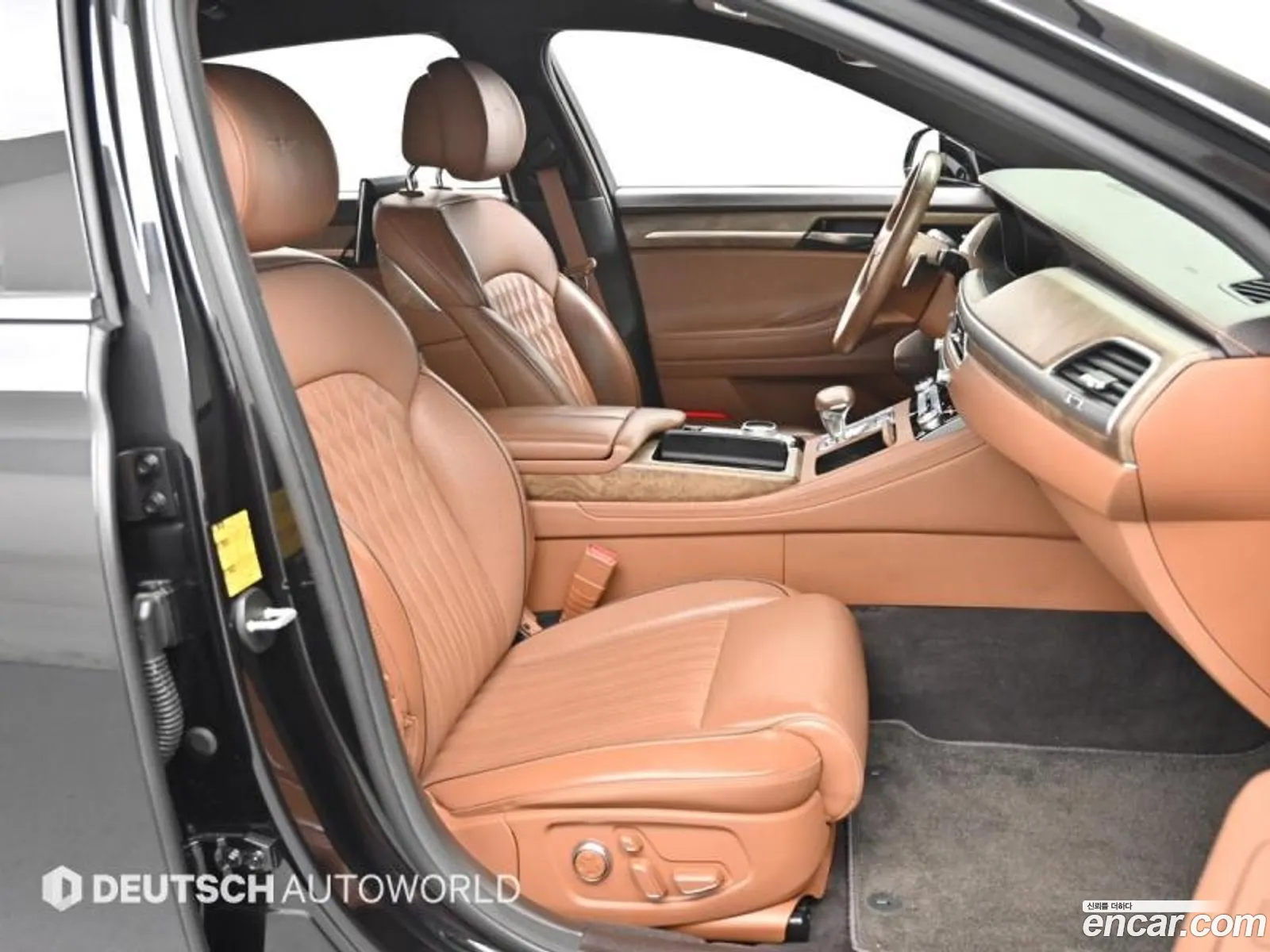 Genesis G90 2019 — 17