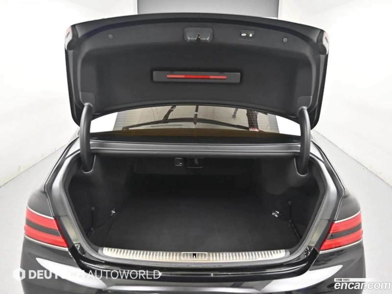 Genesis G90 2019 — 15
