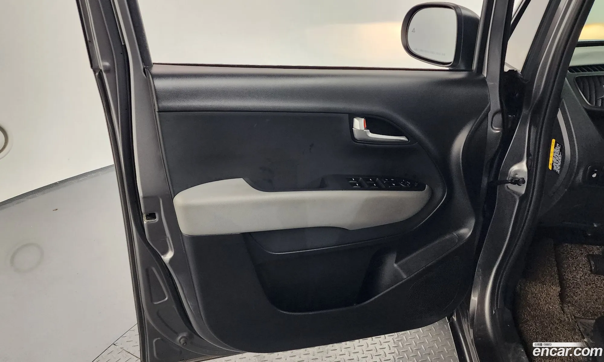 Kia Kia Ray EV 2023 — 16