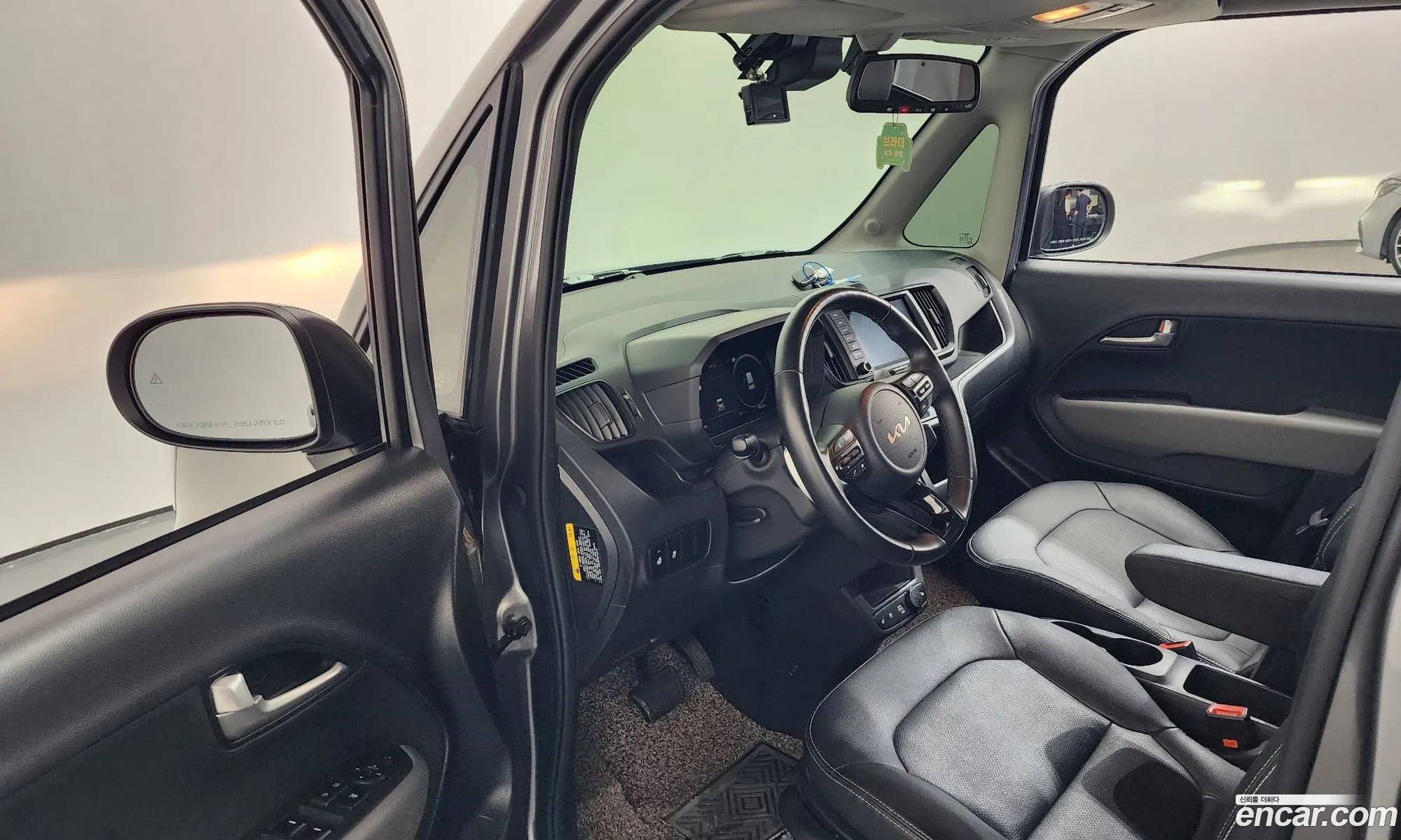 Kia Kia Ray EV 2023 — 17