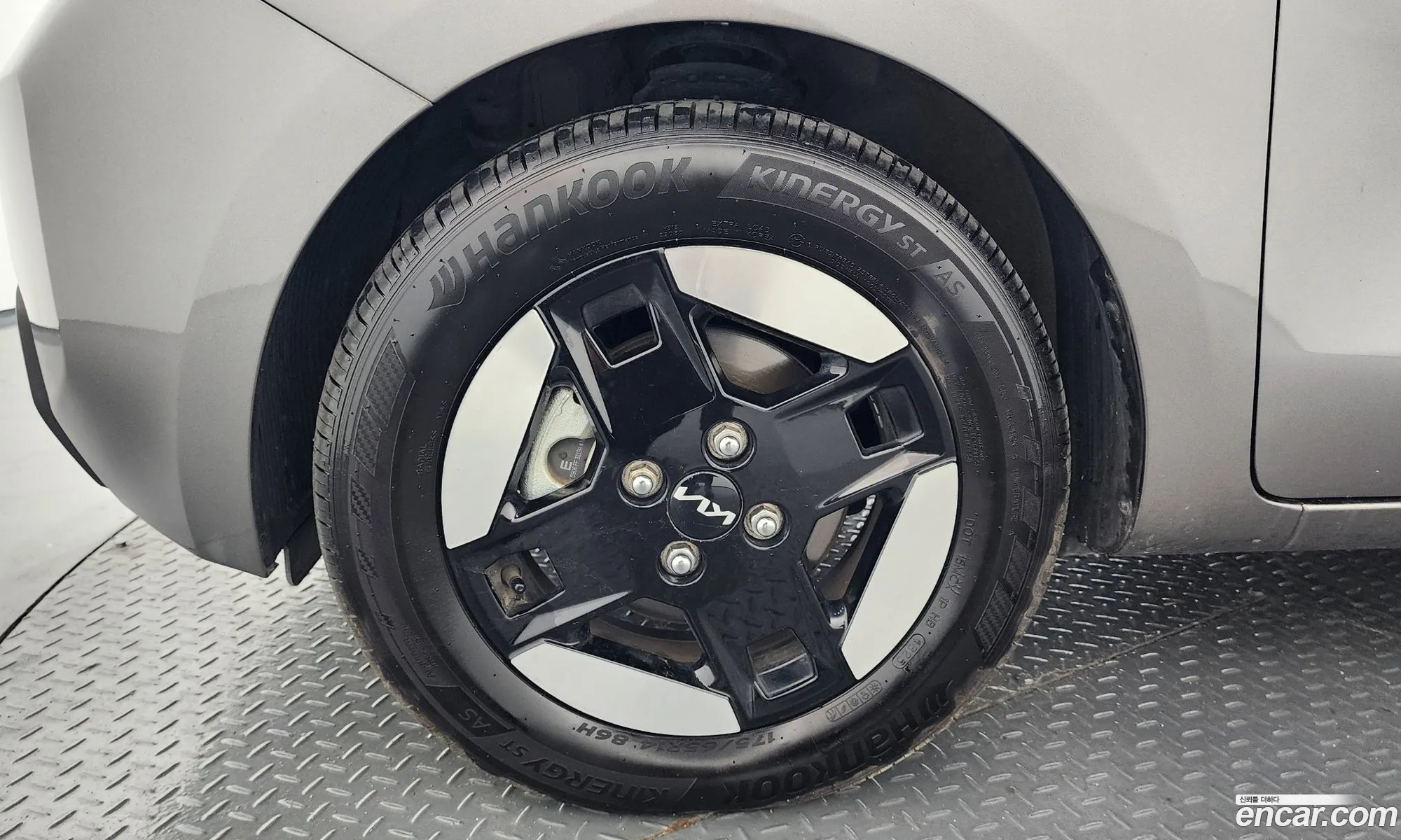 Kia Kia Ray EV 2023 — 25