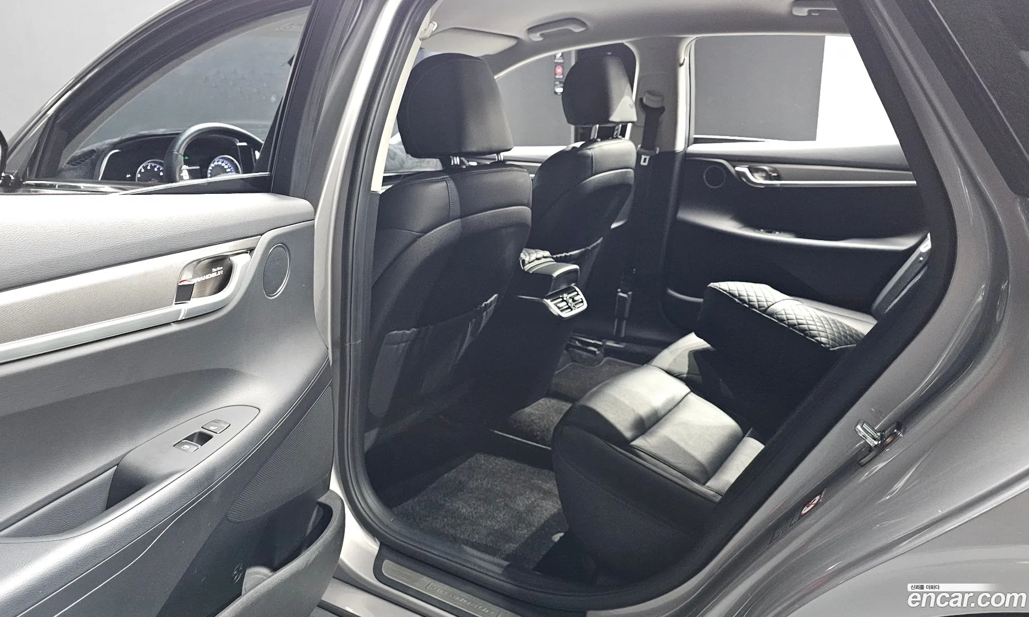 Hyundai Grandeur IG 2020 — 19