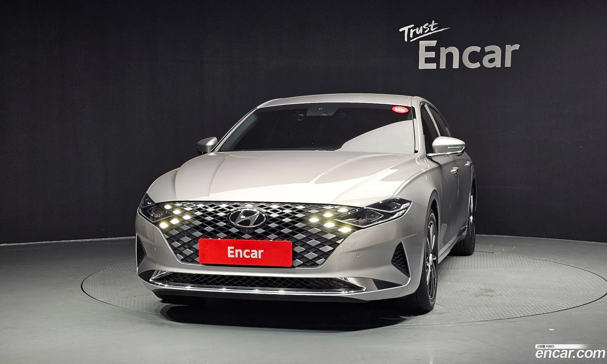Hyundai Grandeur IG 2020 — 23