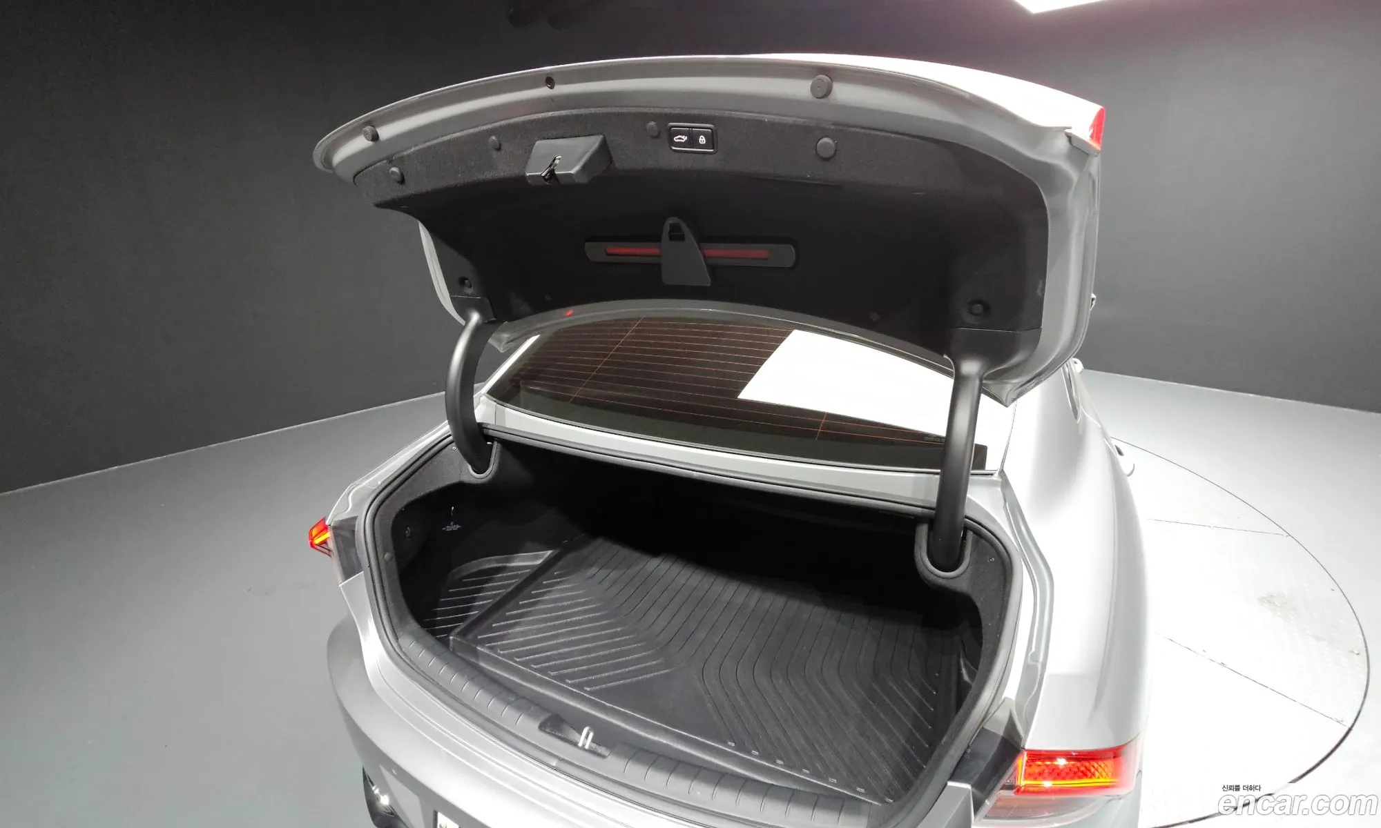 Hyundai Grandeur IG 2020 — 12