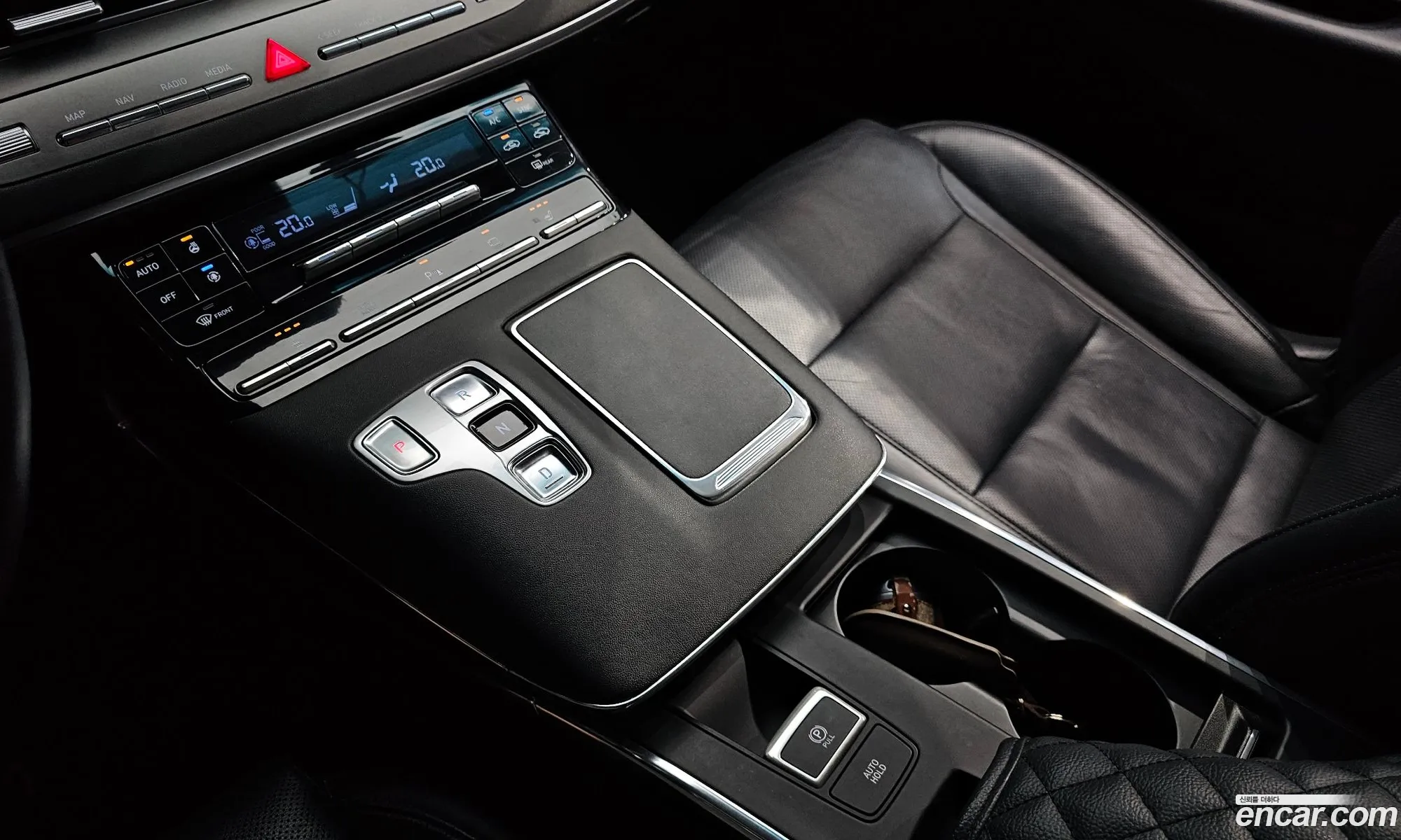 Hyundai Grandeur IG 2020 — 22
