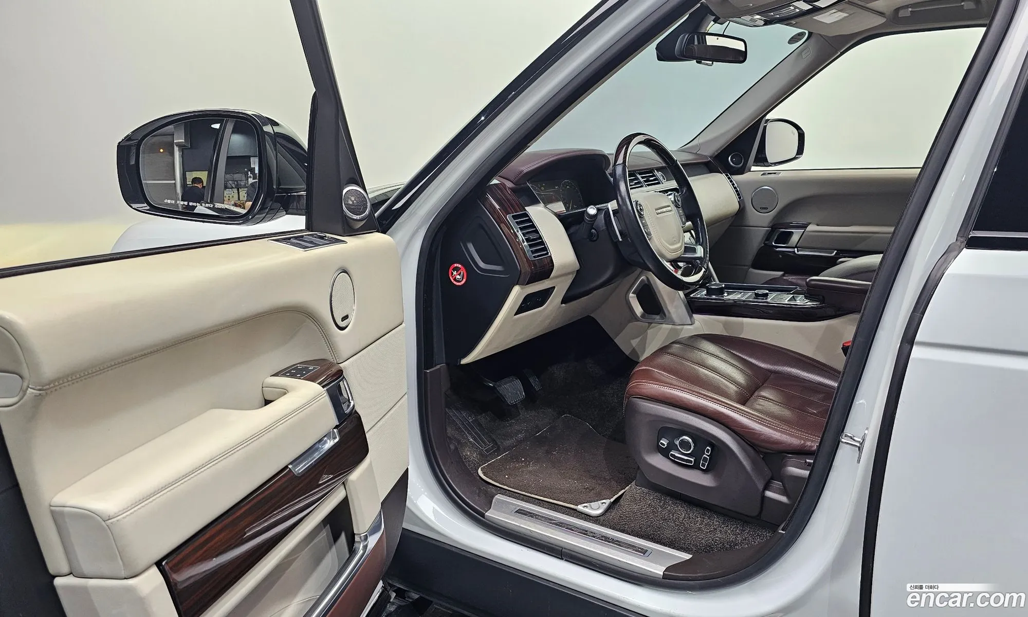 Land Rover Range Rover 2016 SALGA3EF0GA255934 — 18