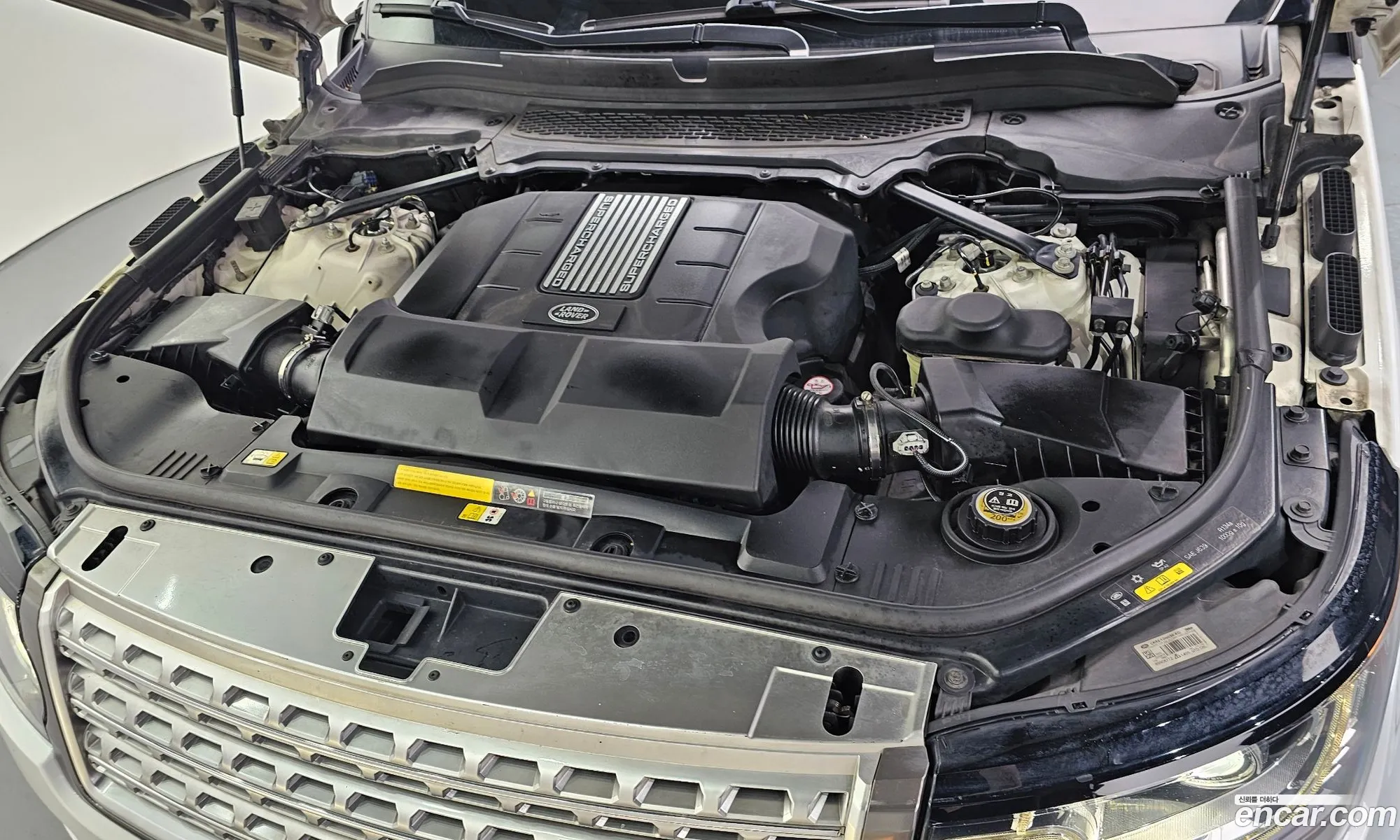 Land Rover Range Rover 2016 SALGA3EF0GA255934 — 8
