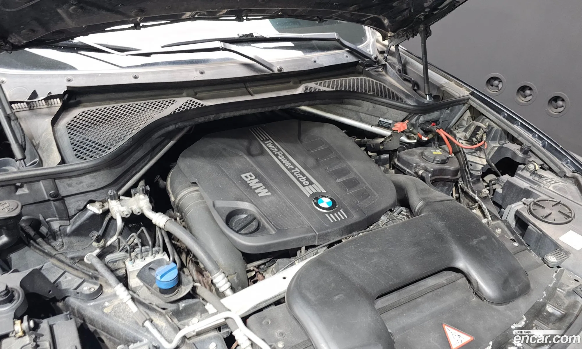 BMW X6 2015 WBAKV2104F0N19904 — 20