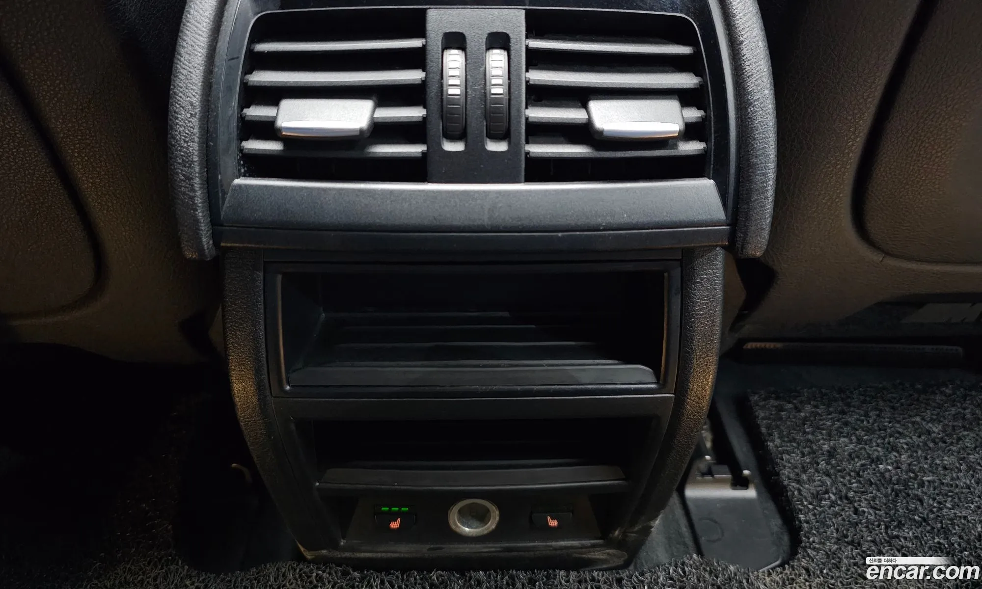 BMW X6 2015 WBAKV2104F0N19904 — 19
