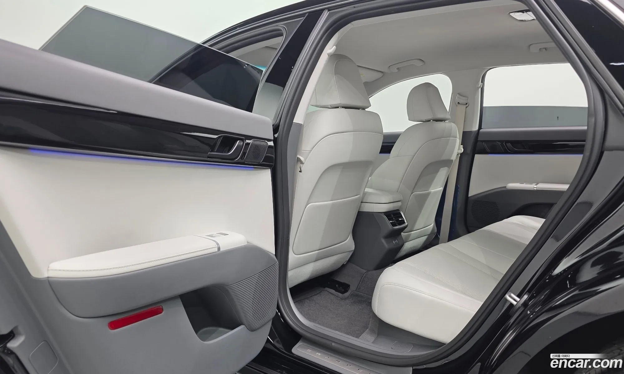 Hyundai Grandeur 2023 — 21