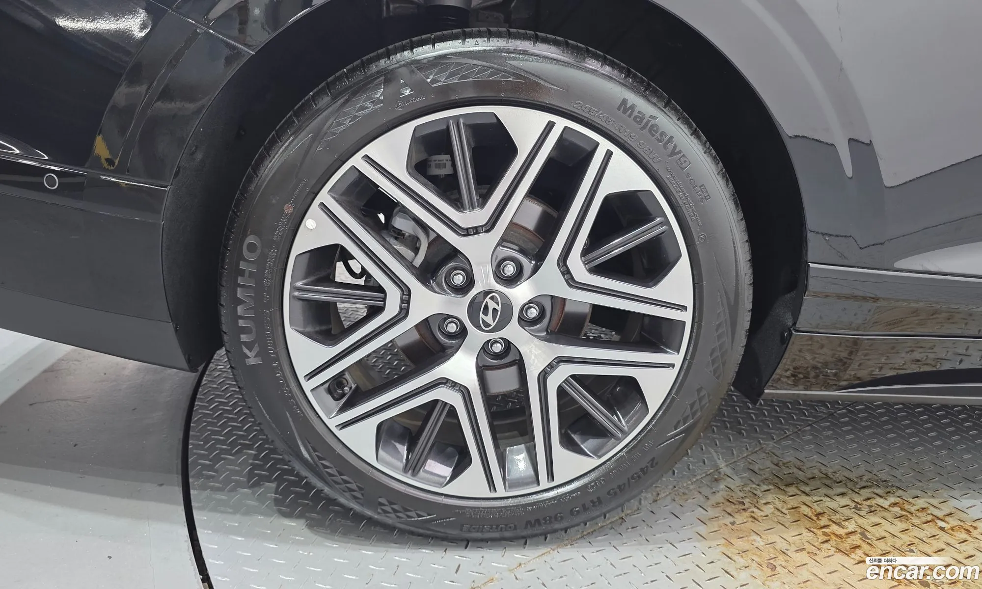 Hyundai Grandeur 2023 — 15