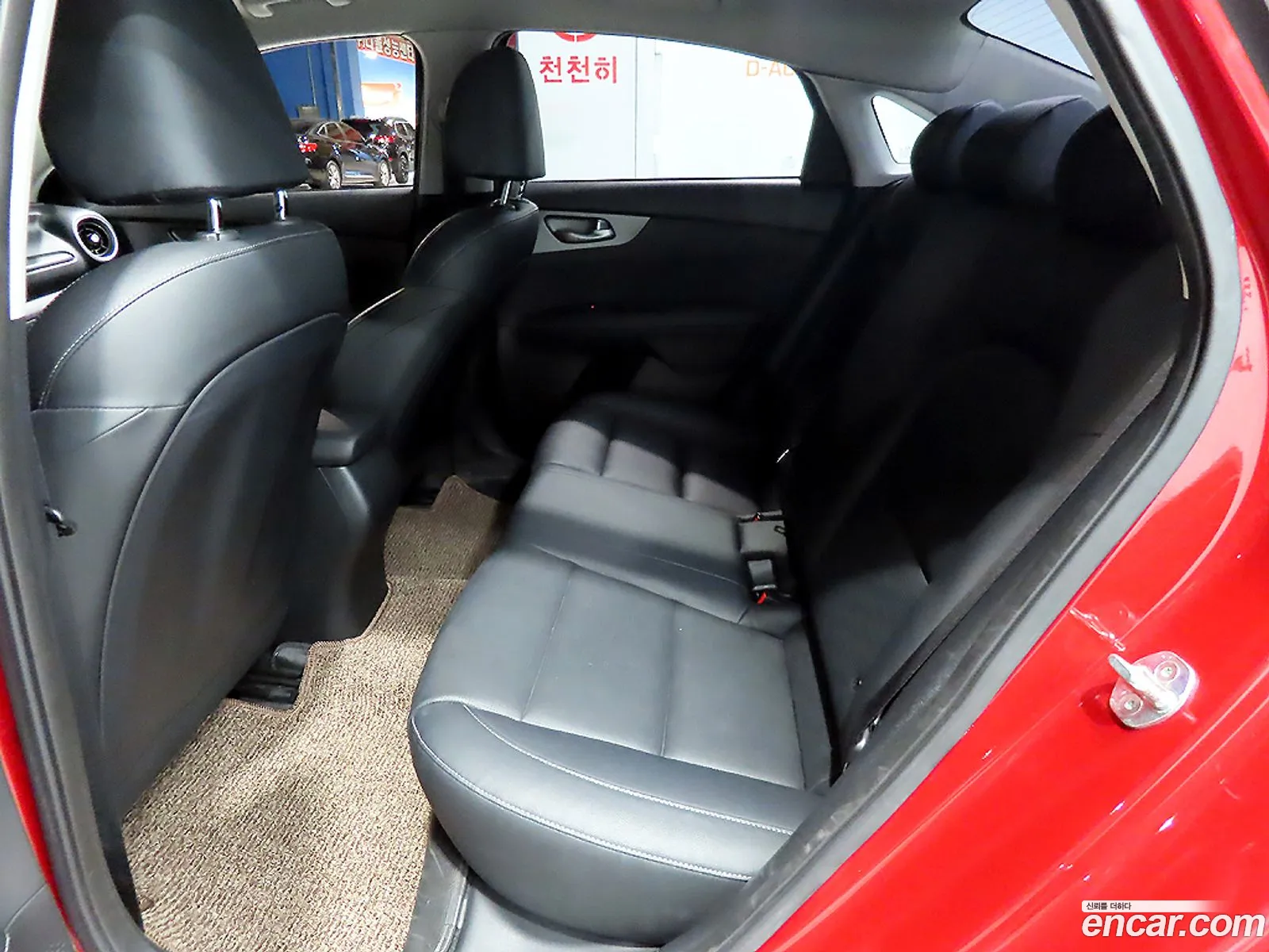 Kia K3 2018 — 19