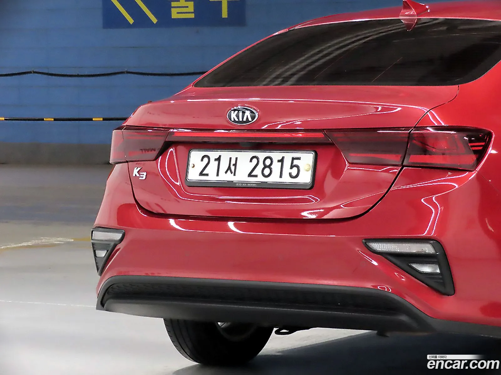 Kia K3 2018 — 17