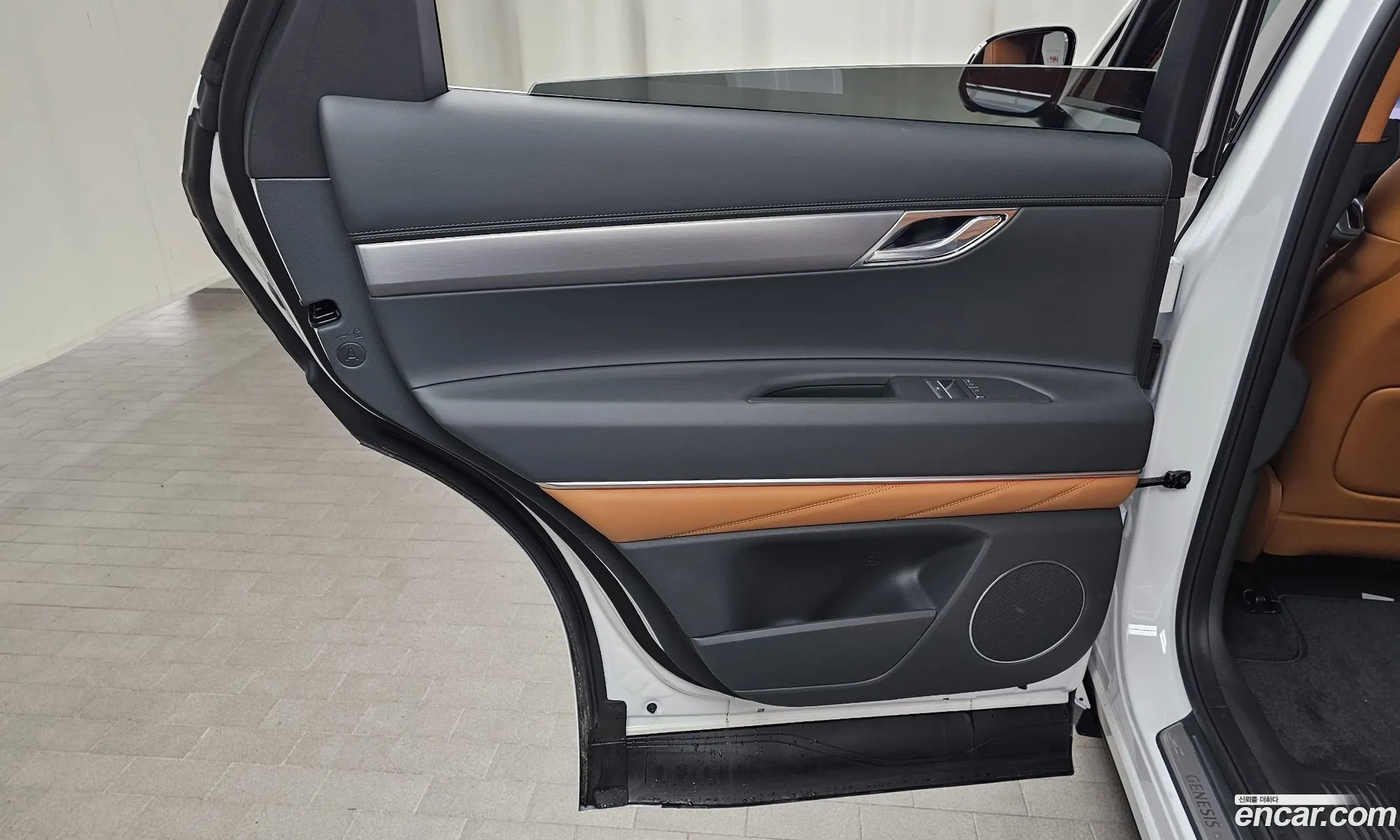 Genesis GV80 2026 — 13