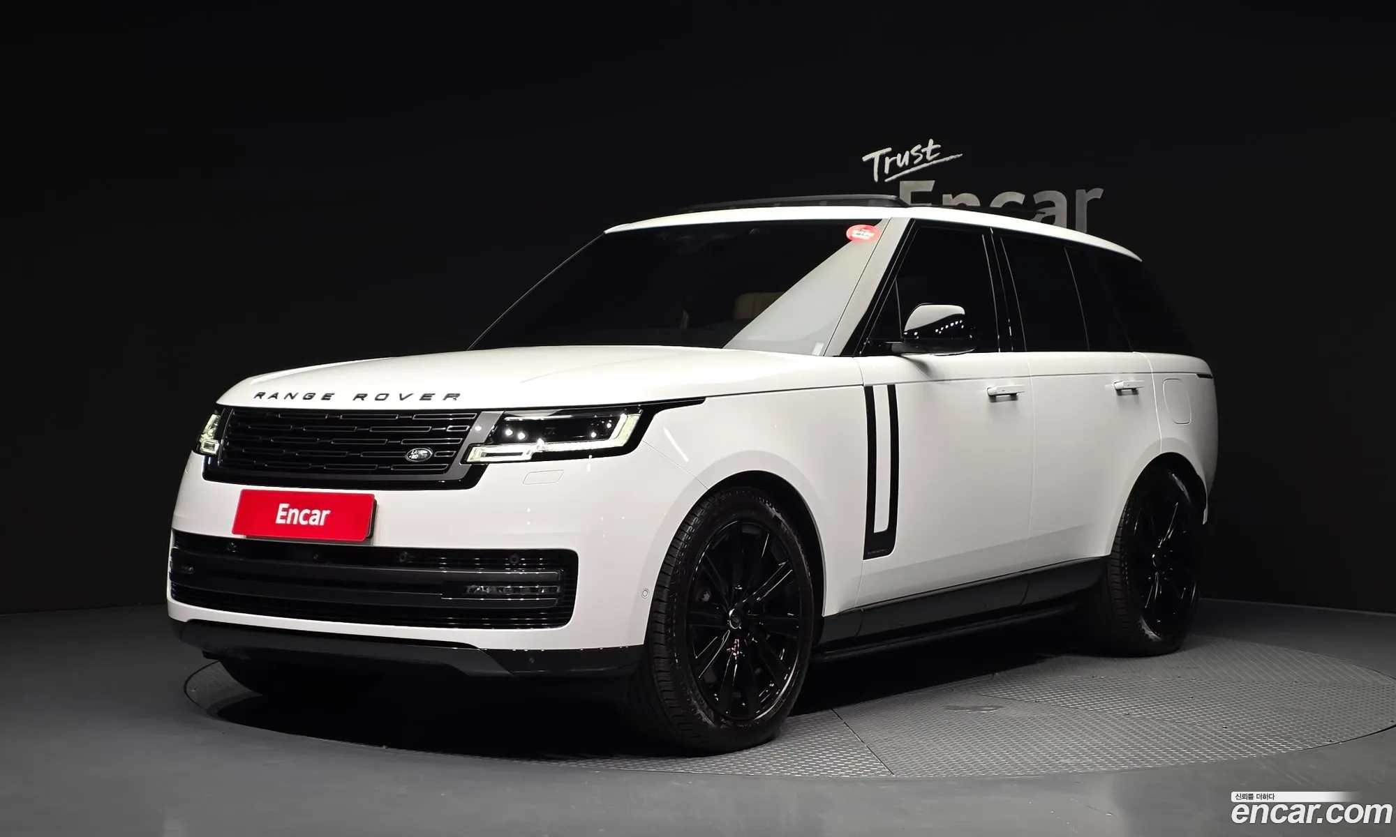 Land Rover Range Rover 2025 — 41