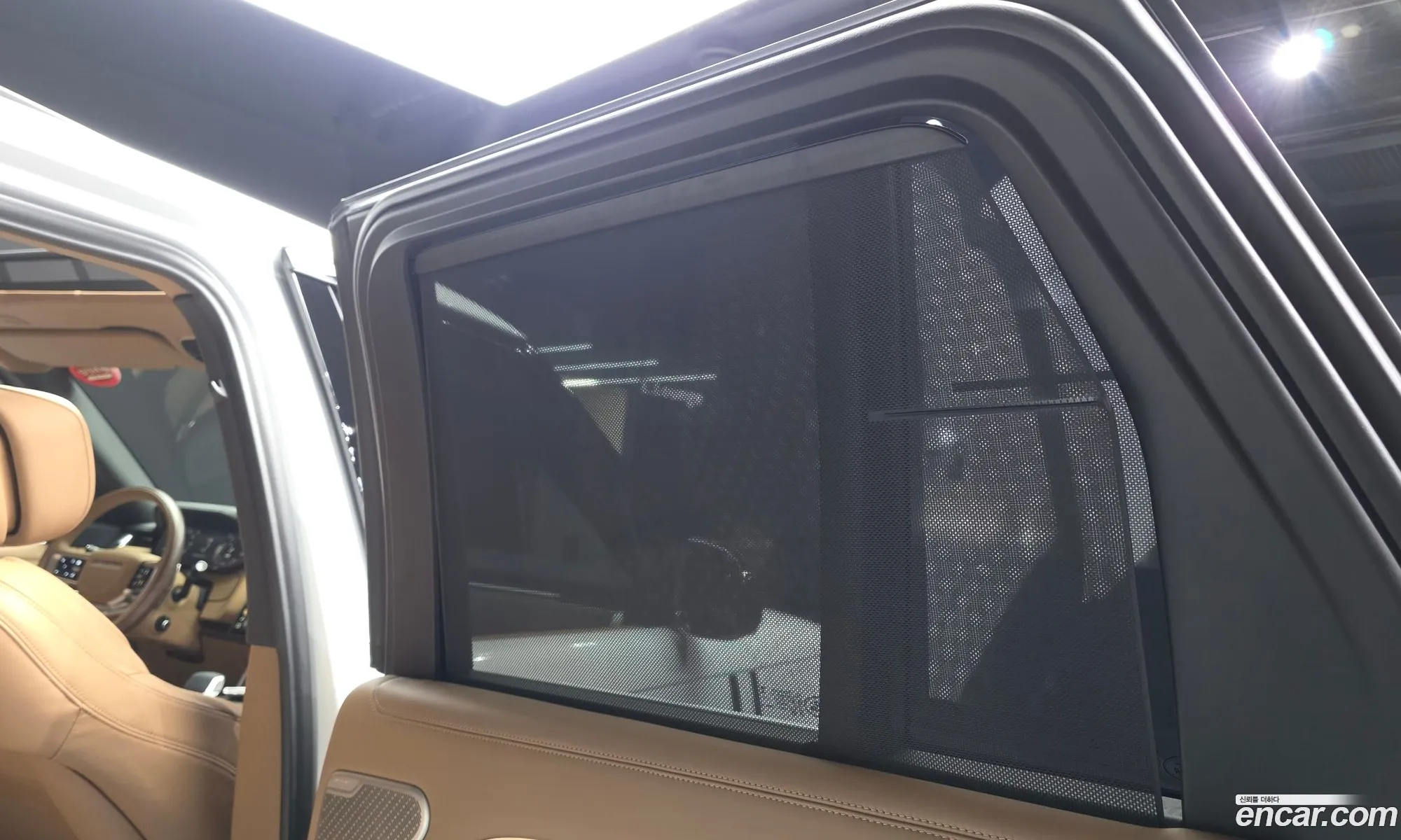 Land Rover Range Rover 2025 — 18