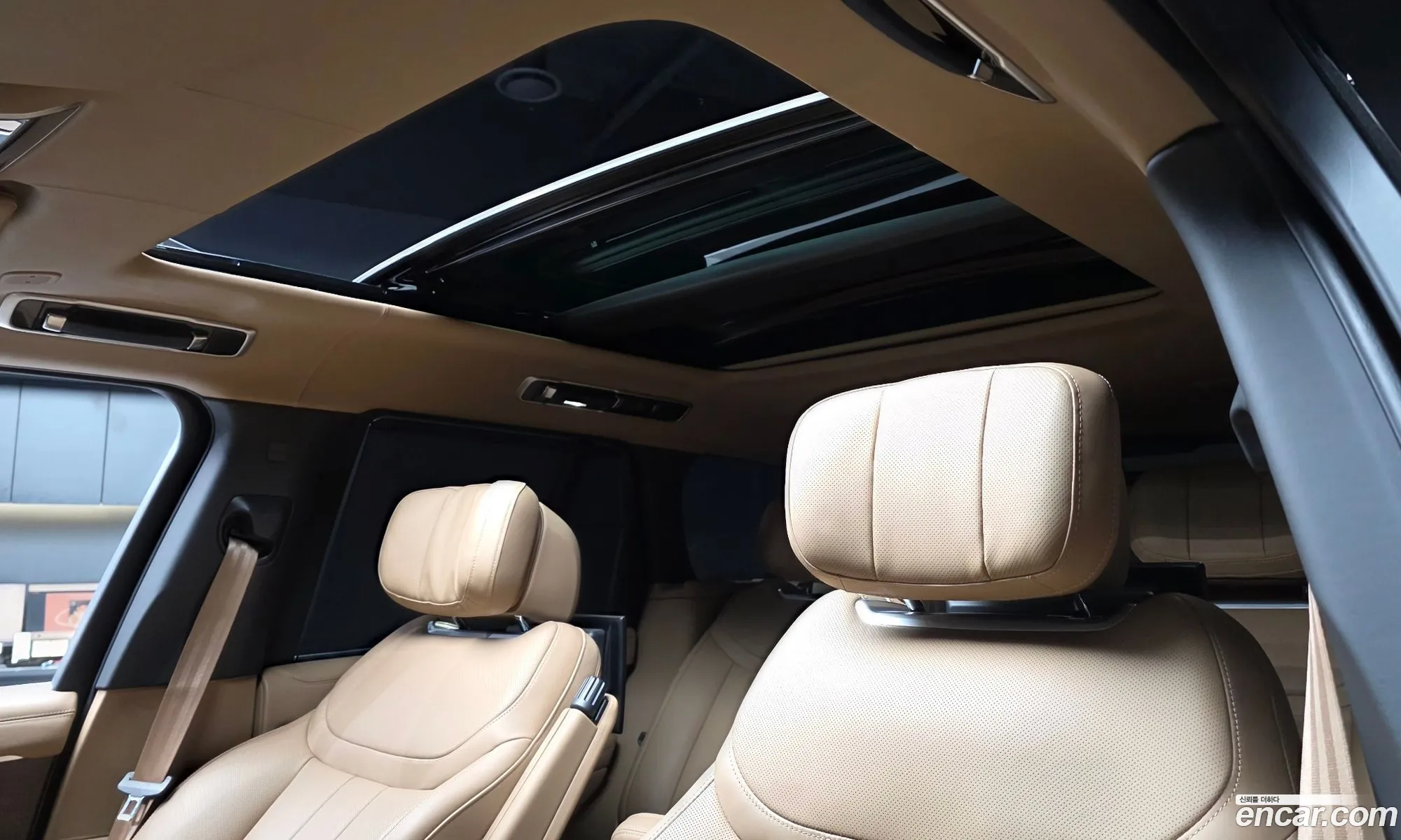 Land Rover Range Rover 2025 — 9