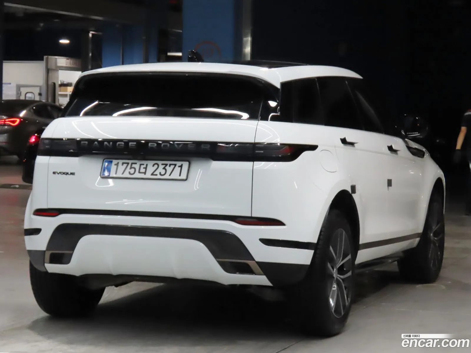 Land Rover Range Rover Evoque 2024 — 8