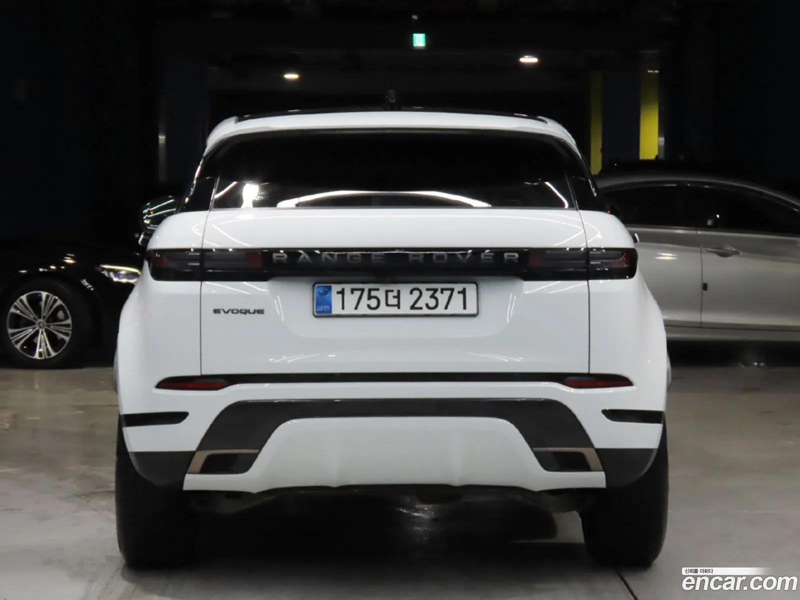 Land Rover Range Rover Evoque 2024 — 3