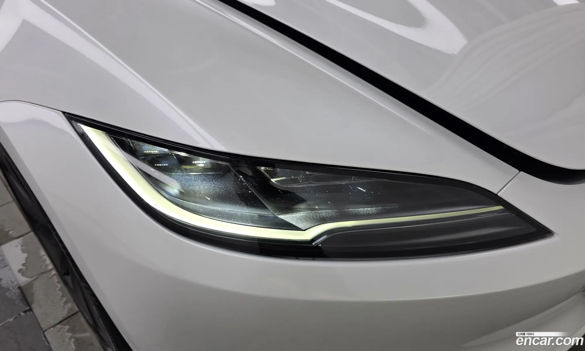 Tesla Model 3 2024 LRW3E7EK9RC163000 — 18