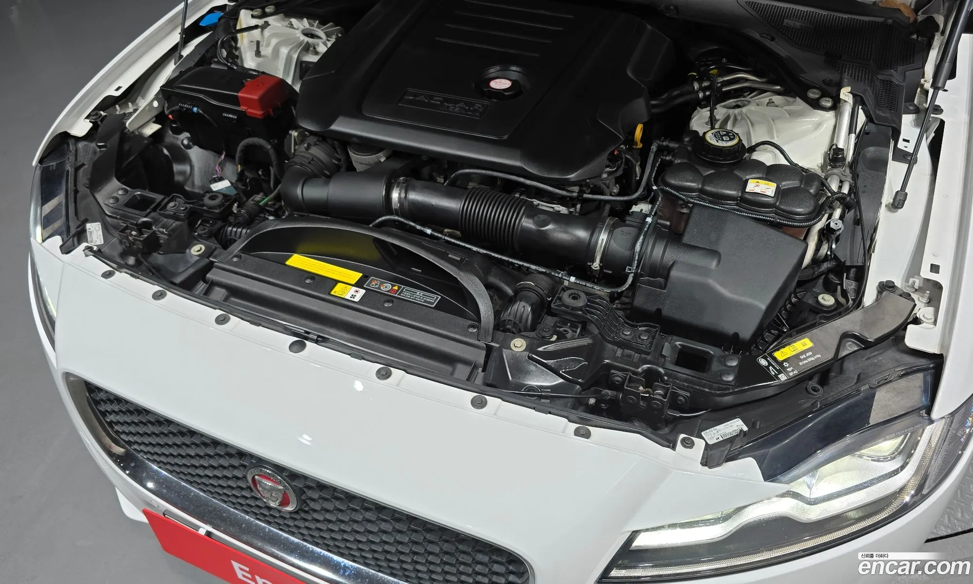 Jaguar XF 2019 SAJBA4BN4KCY73601 — 7