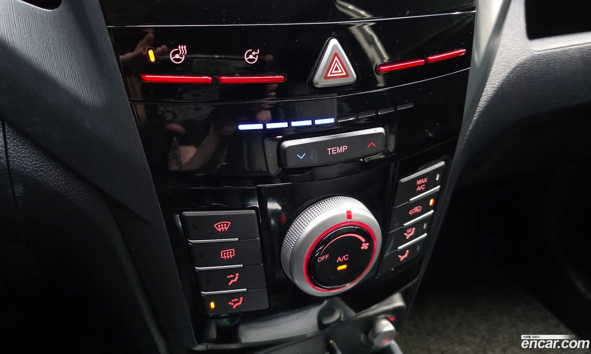 KG Mobility (SsangYong) Tivoli Armour 2019 — 29