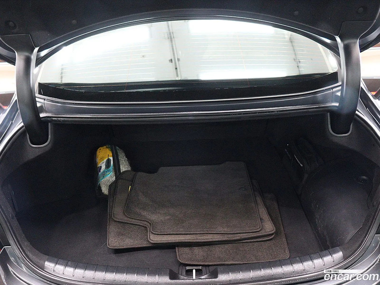 Hyundai Grandeur IG Hybrid 2017 — 16