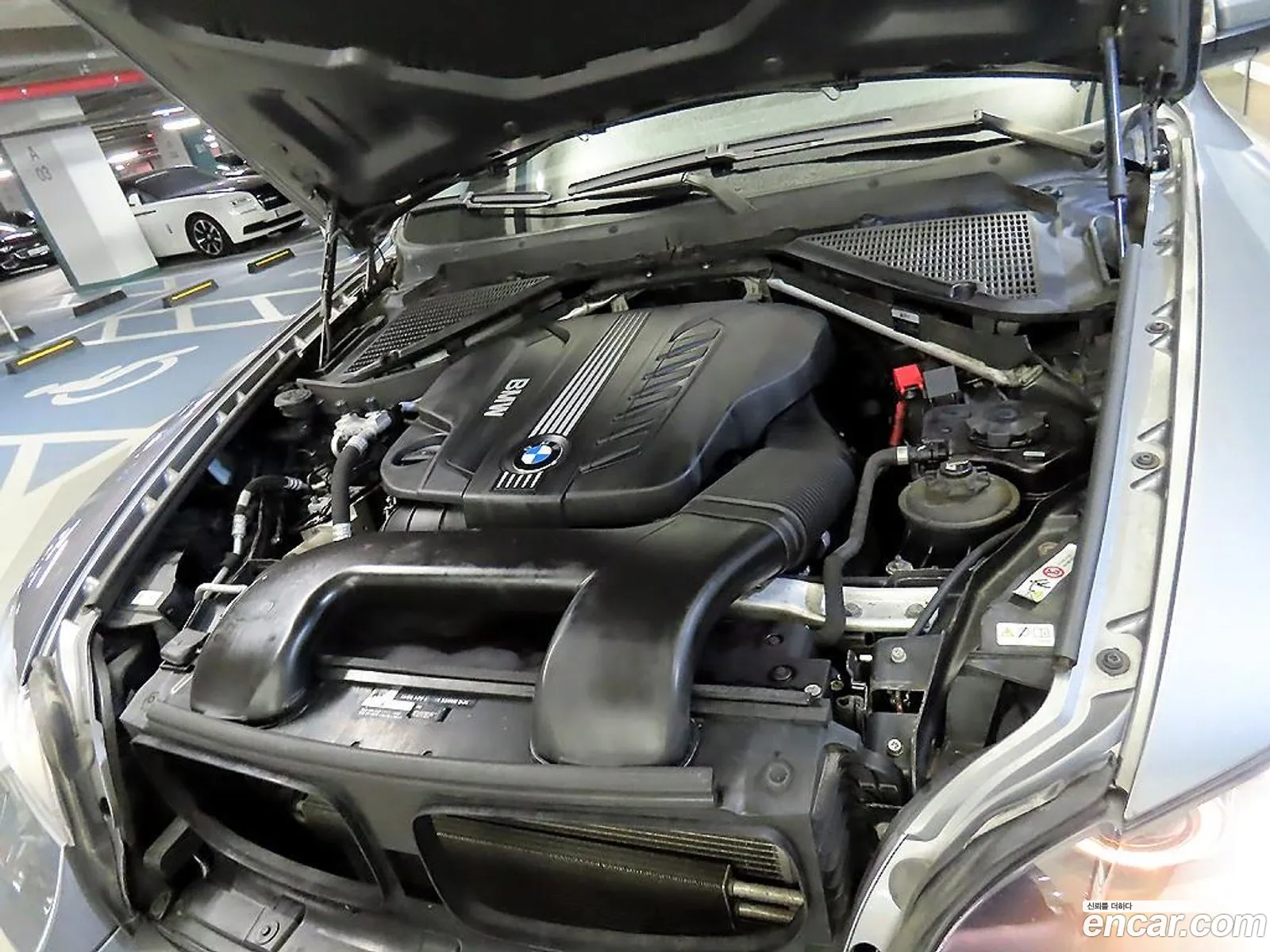 BMW X6 2011 — 14