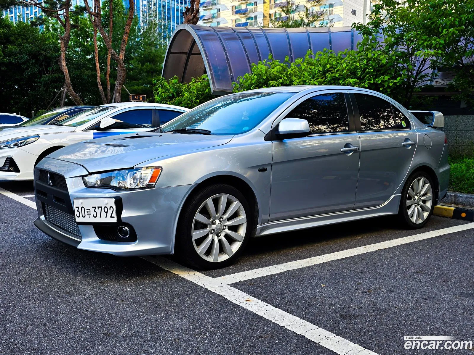 Mitsubishi Lancer