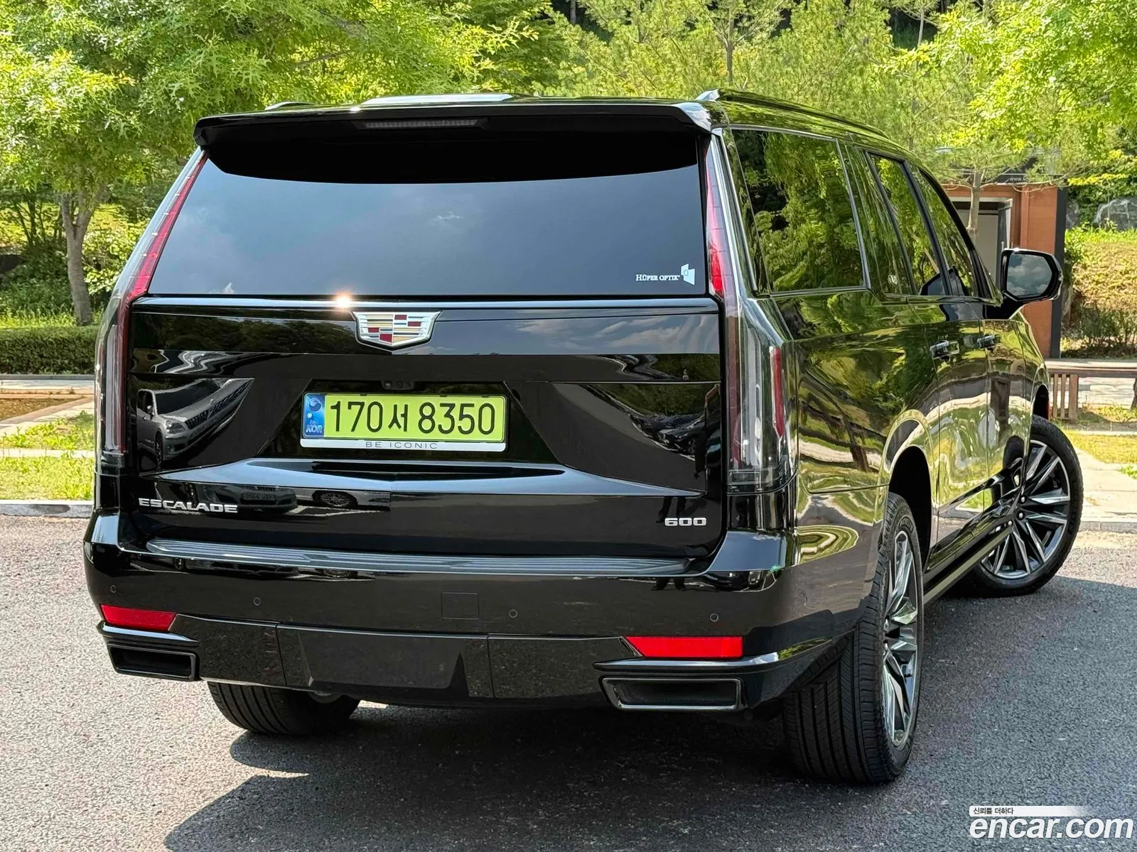 Cadillac Escalade 2024 — 18
