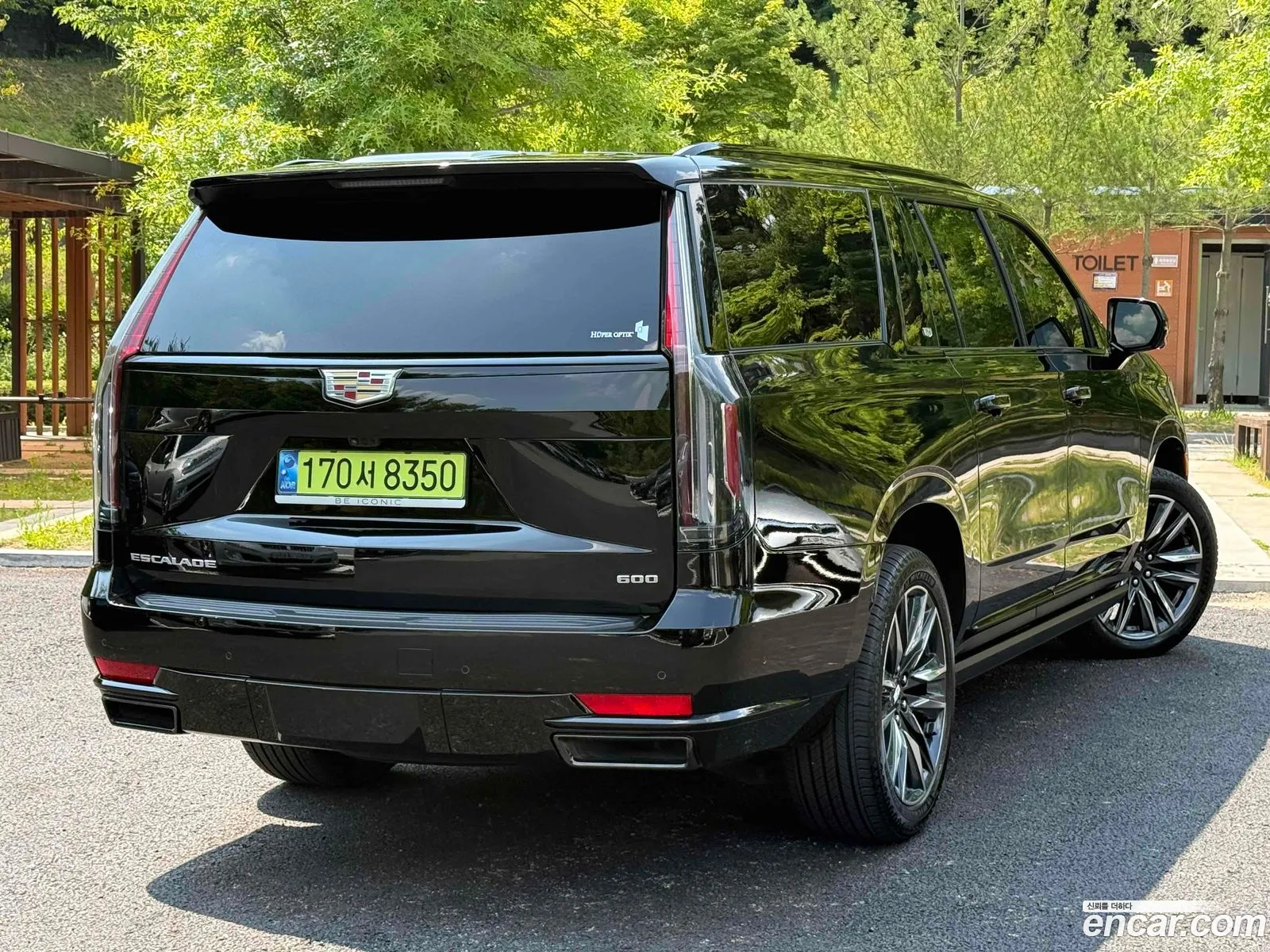 Cadillac Escalade 2024 — 7