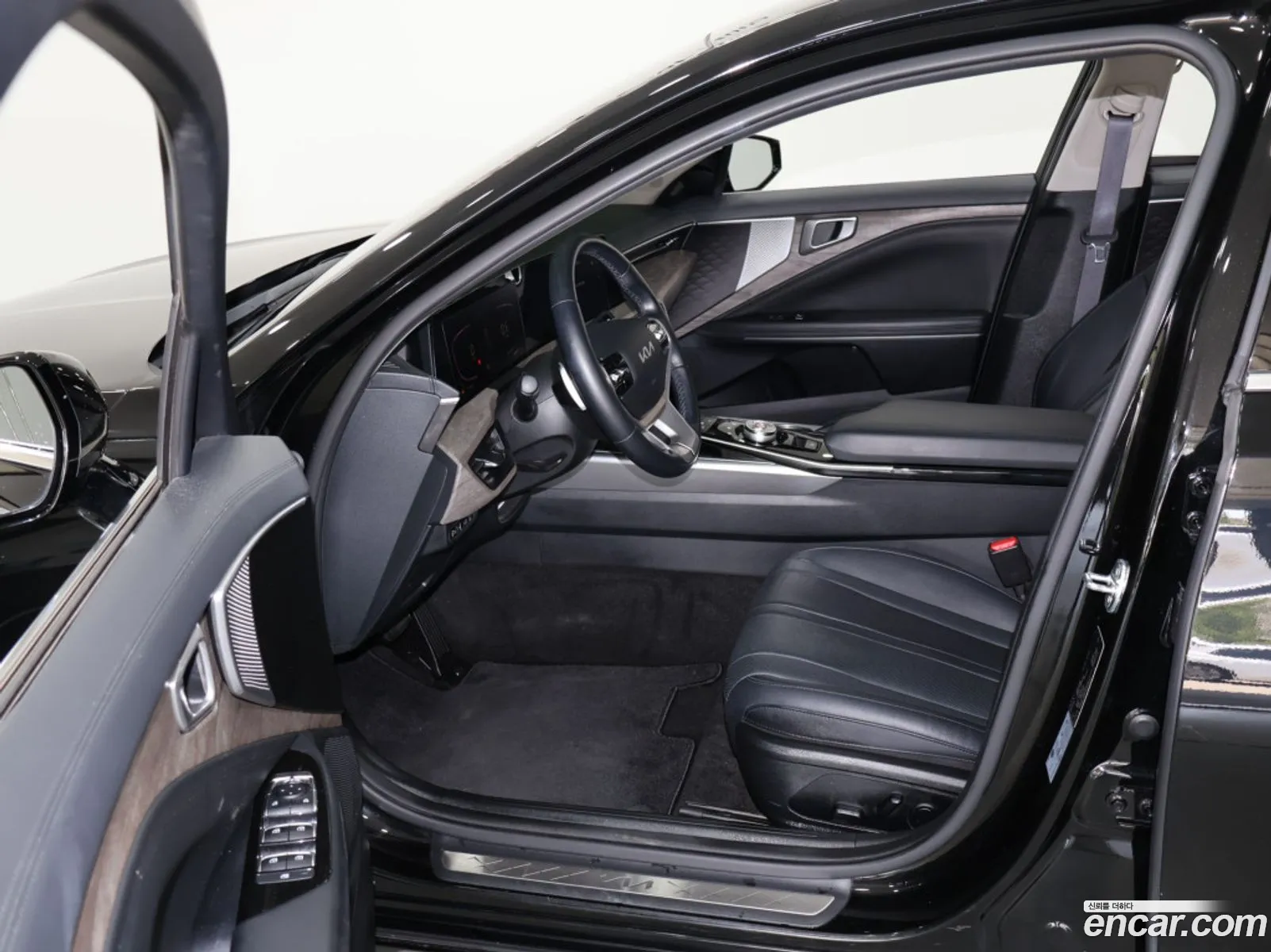 Kia K8 2022 — 18
