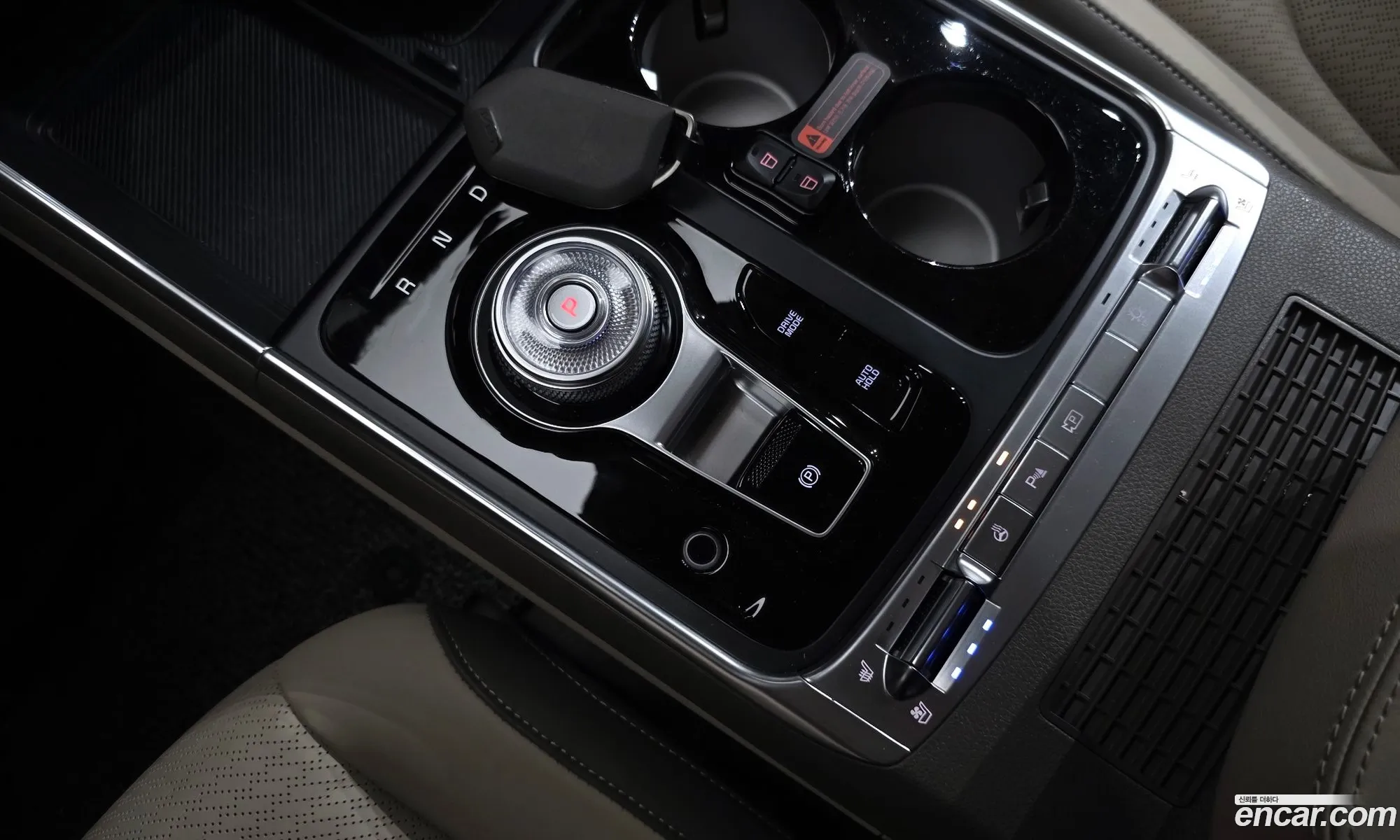 Kia Carnival 2024 — 20