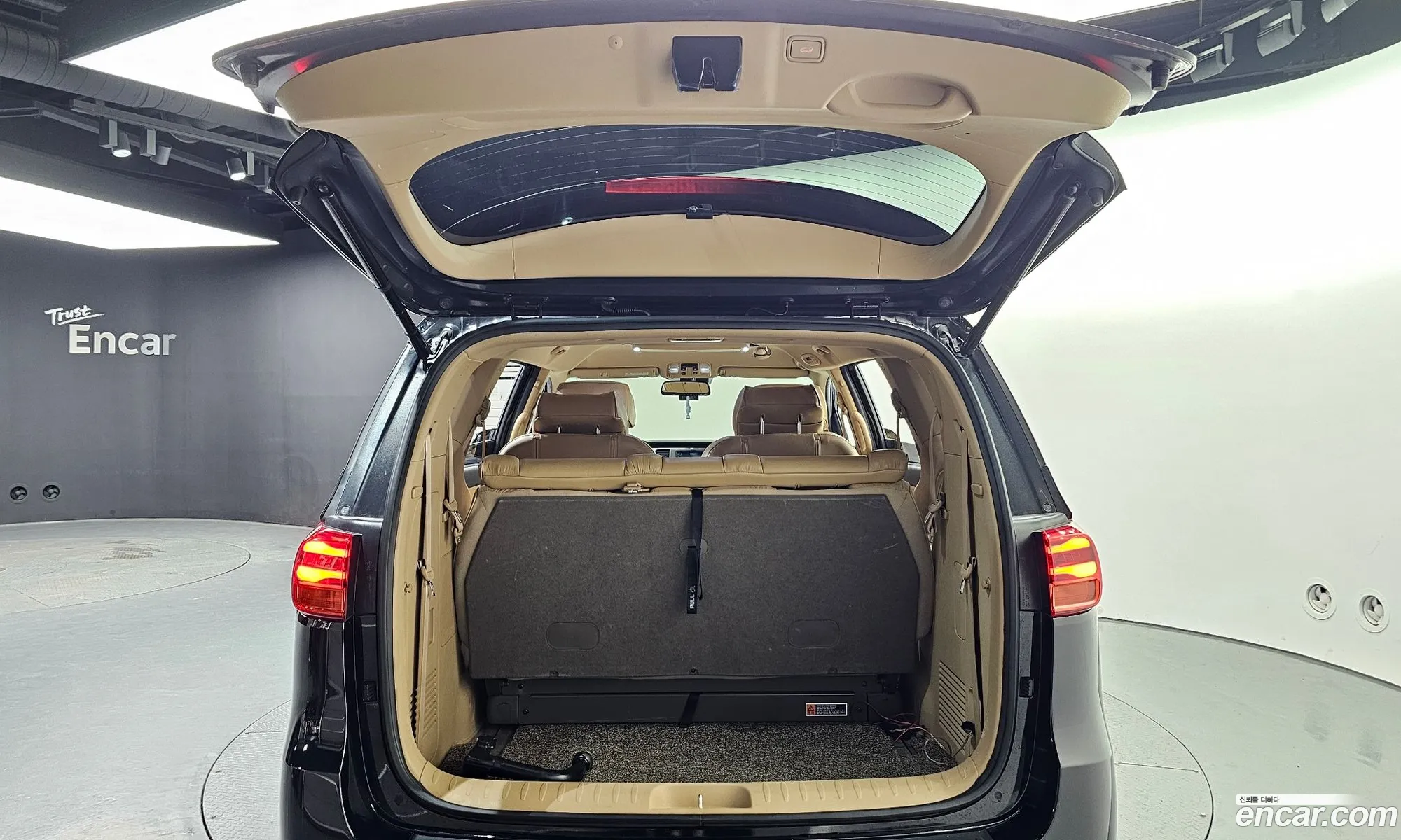 Kia Carnival 2018 — 15