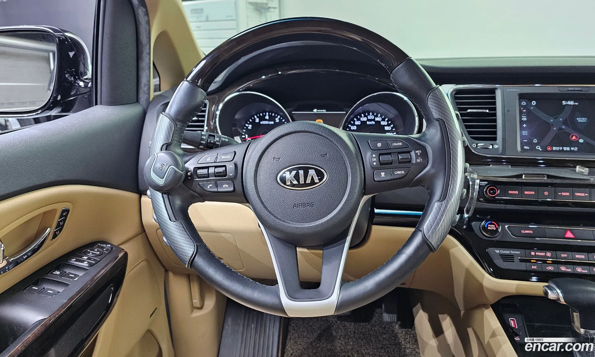 Kia Carnival 2018 — 5