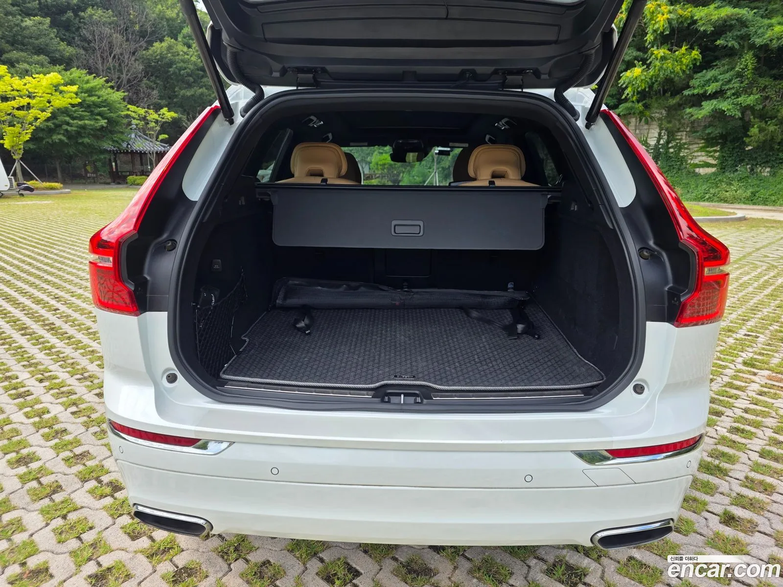 Volvo XC60 2019 — 8