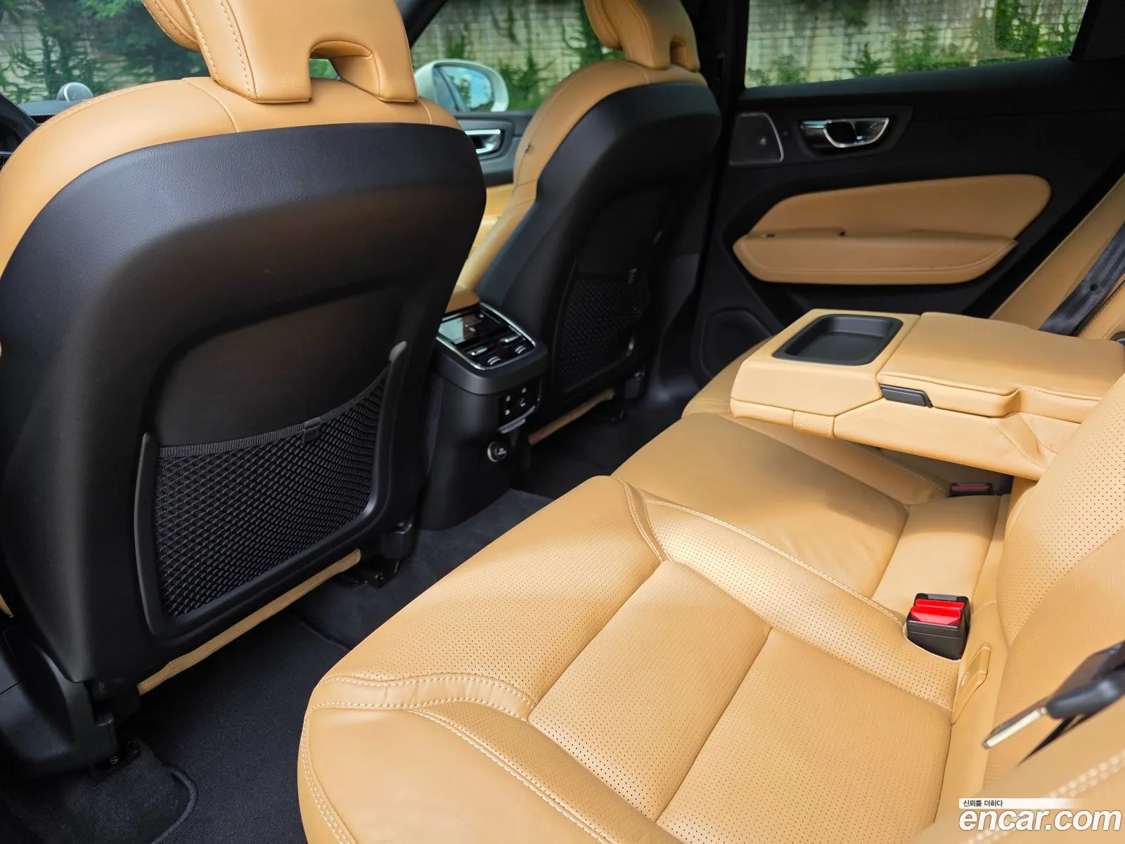 Volvo XC60 2019 — 7