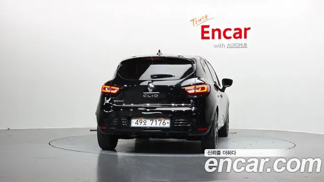 Renault Korea (Samsung) Clio 2019 — 3
