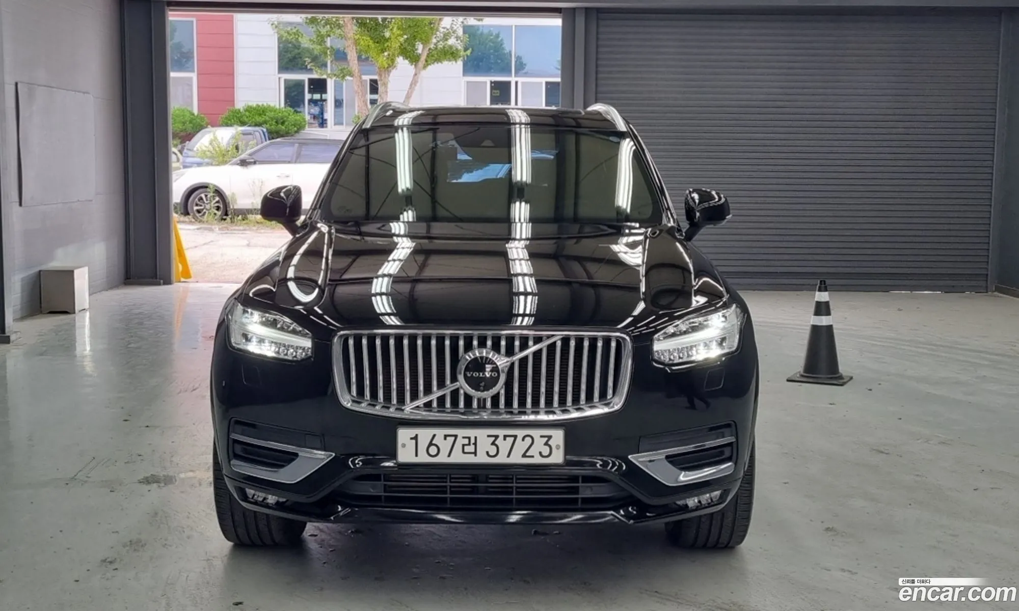 Volvo XC90 2020 — 12