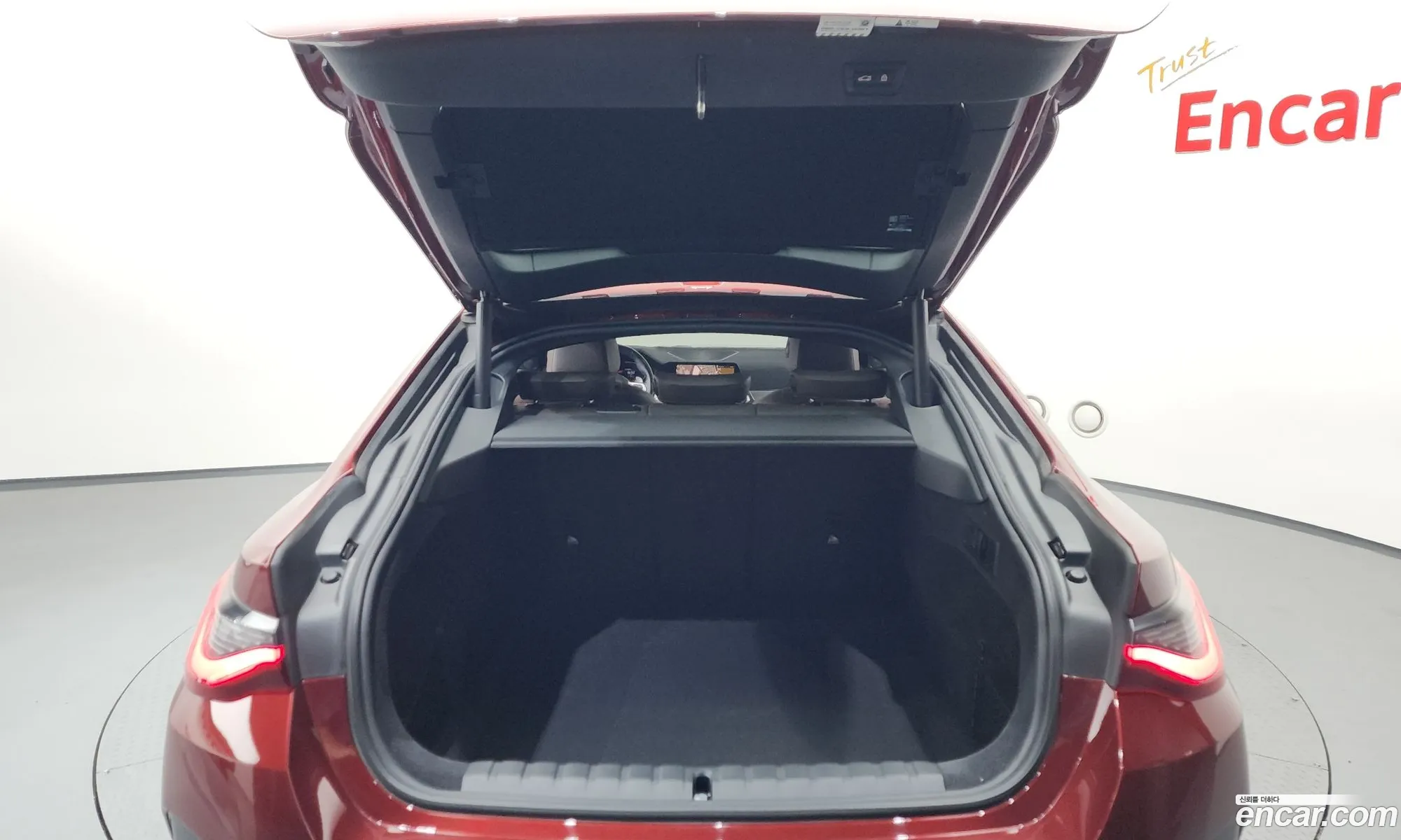 BMW 4 Series 2021 WBA31AV0111111111 — 3