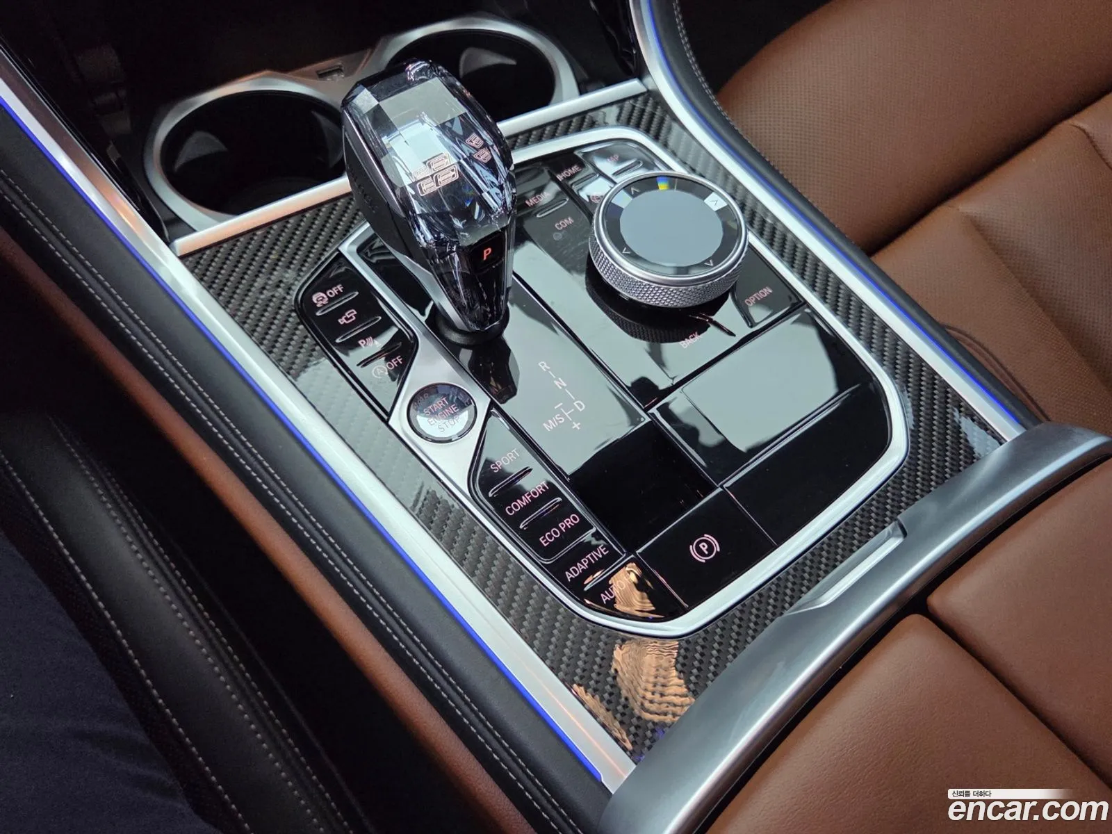 BMW 8 Series 2025 — 15