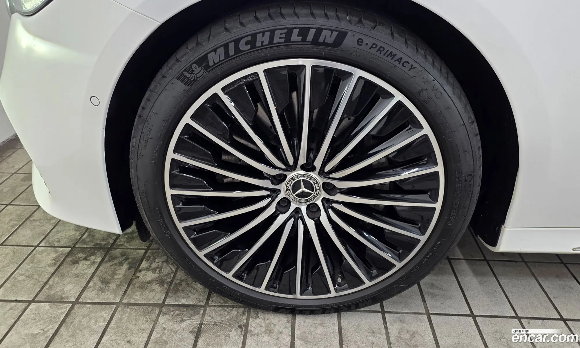 Mercedes-Benz E-Class W214 2025 — 2