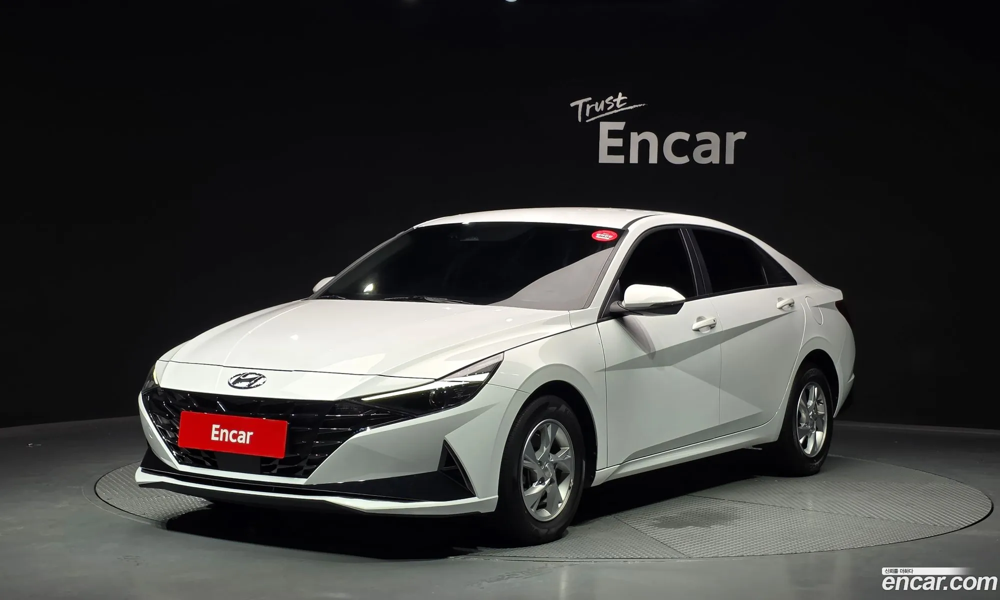 Hyundai Elantra 2021 — 2